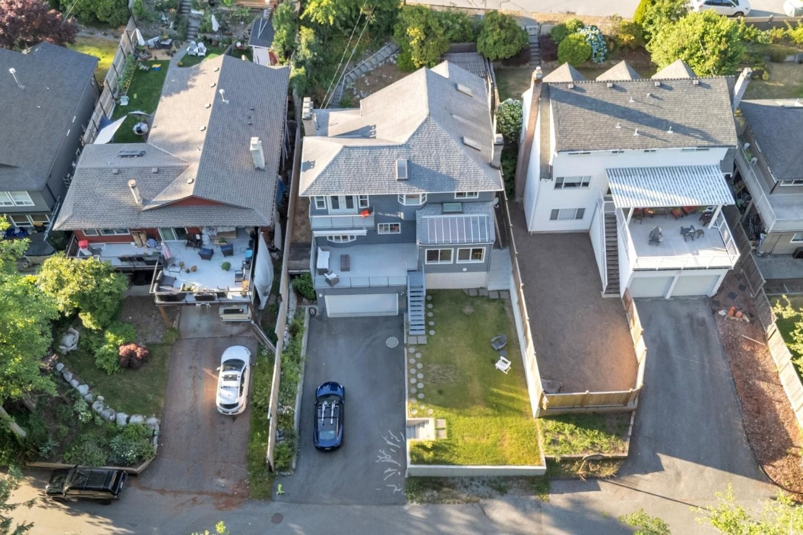 425 Tempe Crescent, North Vancouver, V7N 1E7 — photo 5