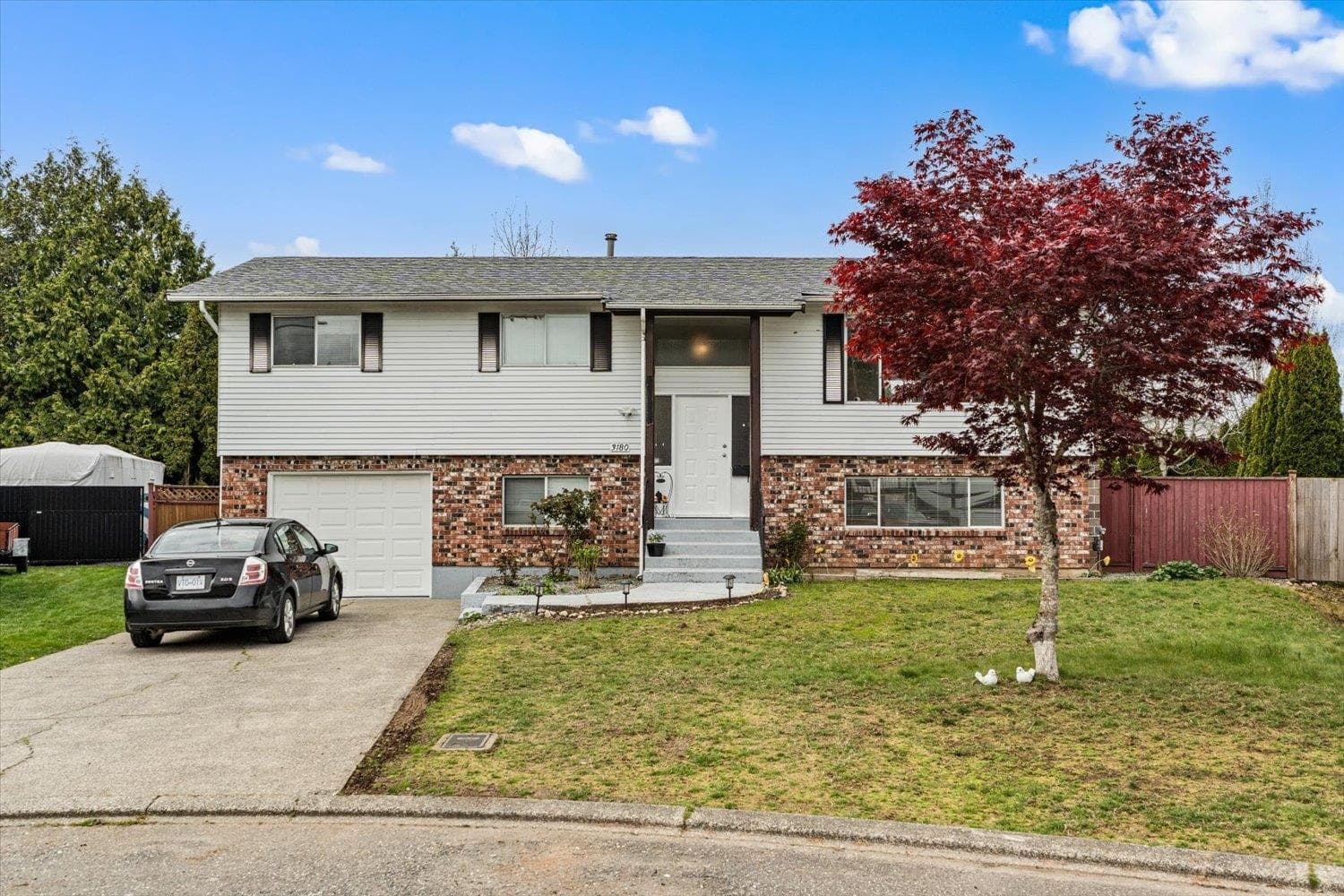 3180 Coronation Court, Abbotsford, V2T 4J7 — photo 1