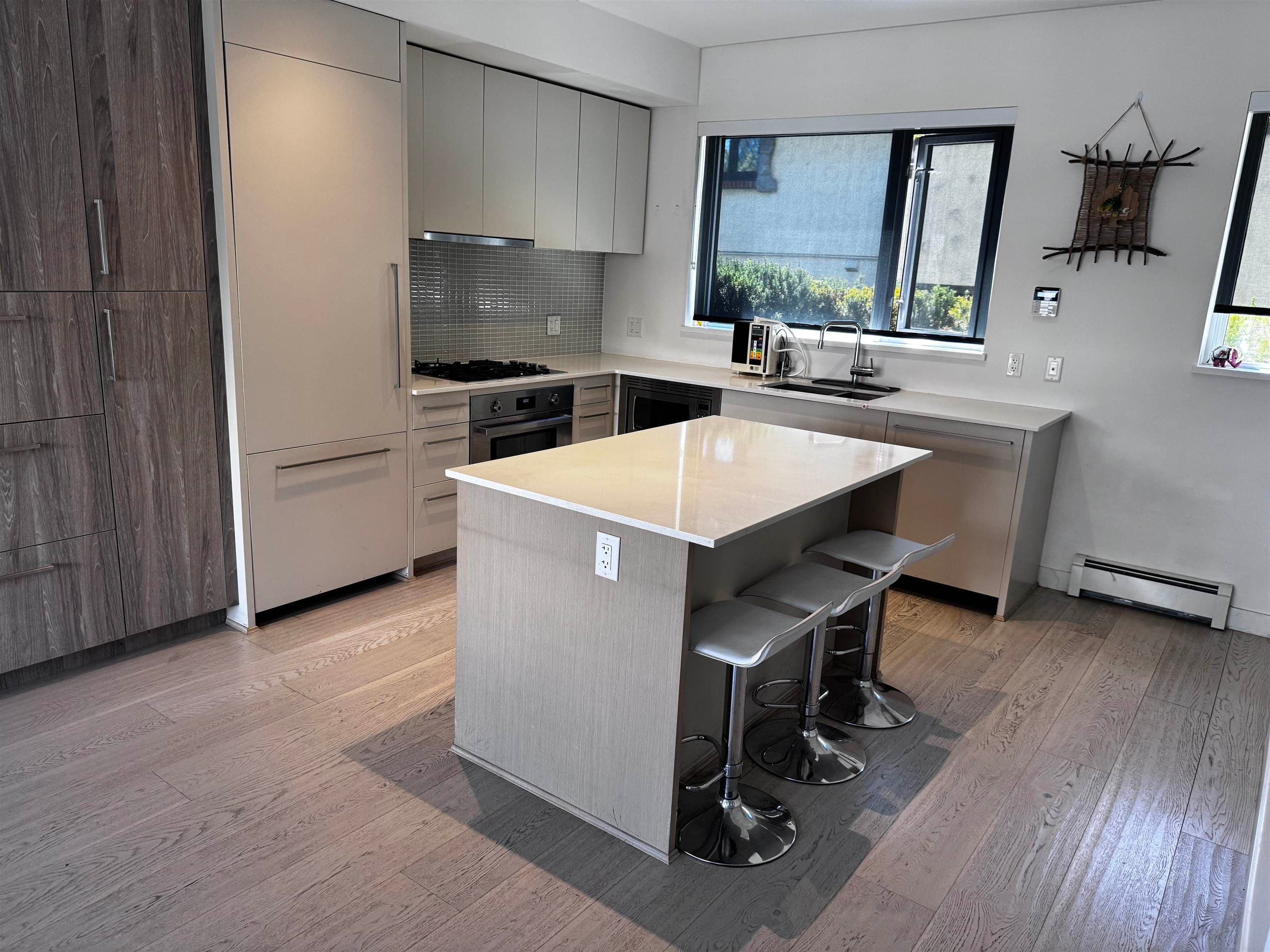 2 - 589 W King Edward Avenue, Vancouver, V5Z 2C4 — photo 1