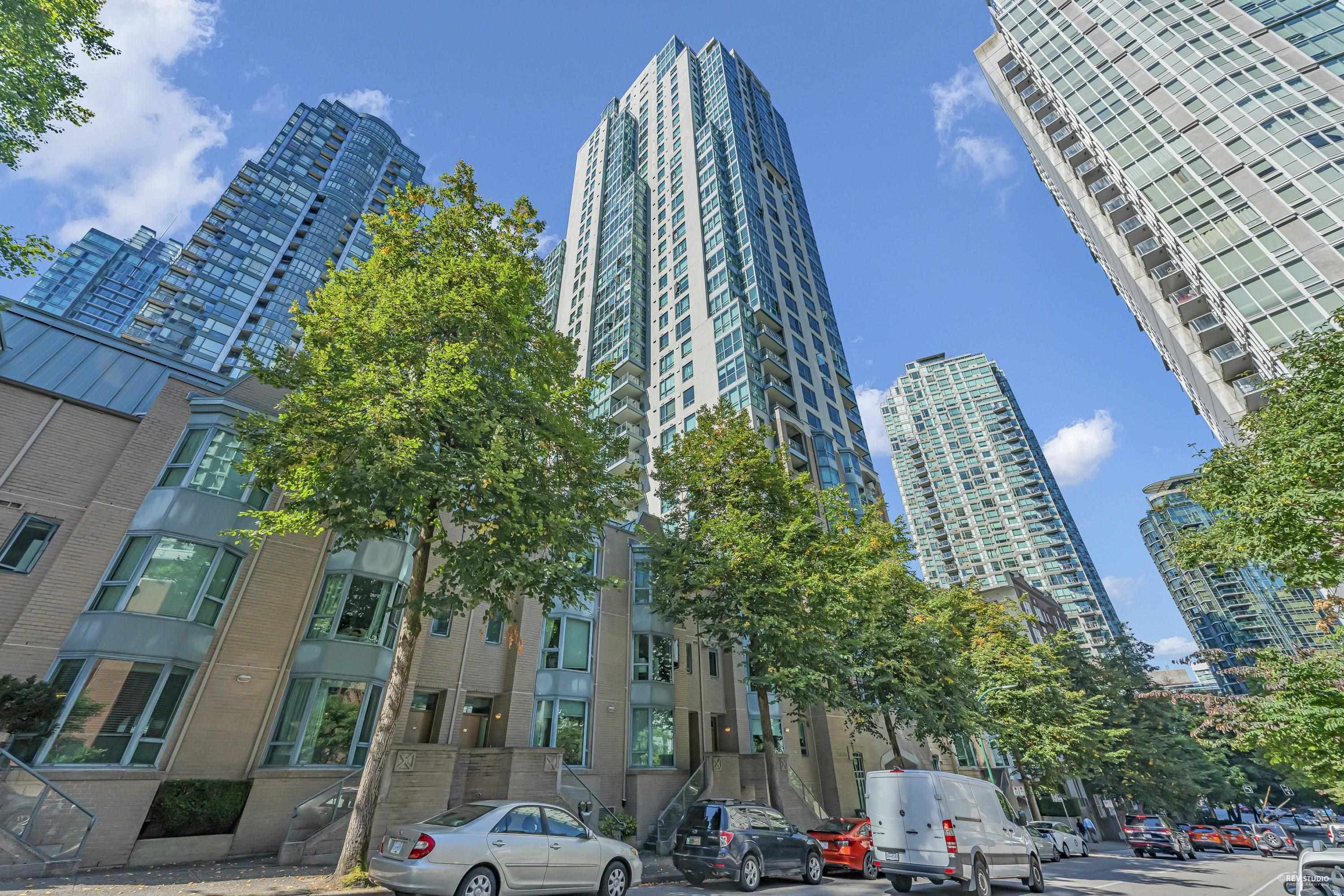 1706 - 1238 Melville Street, Vancouver