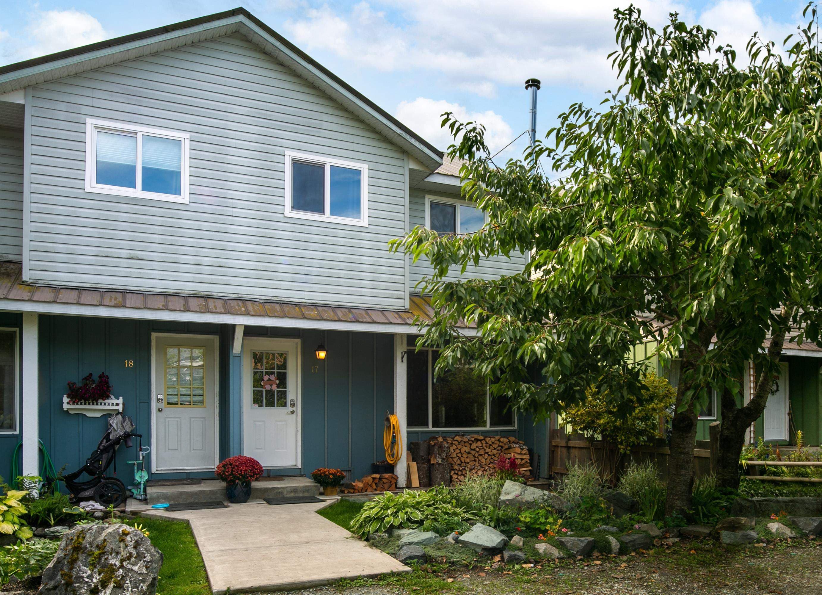 17 - 7416 Flint Street, Pemberton