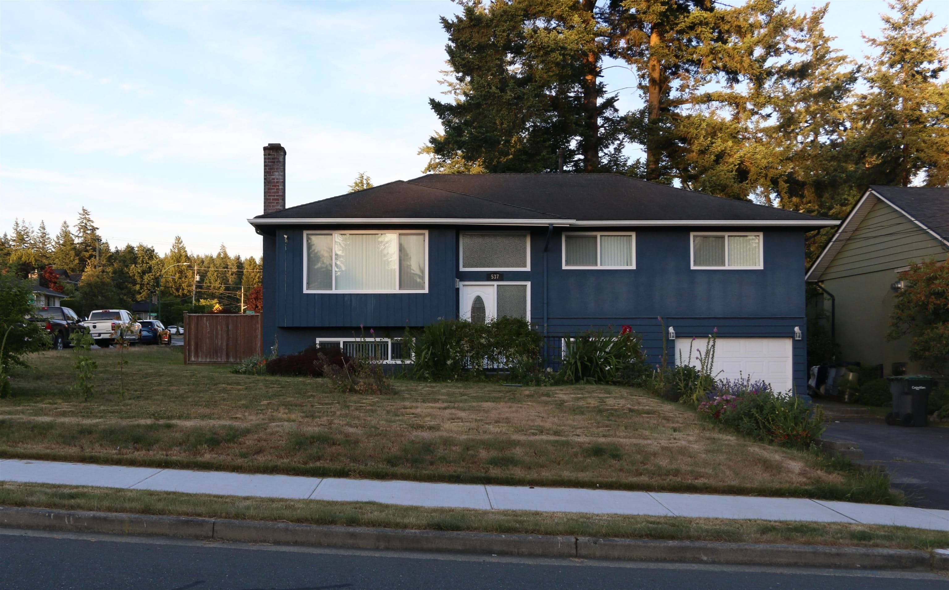 537 Draycott Street, Coquitlam