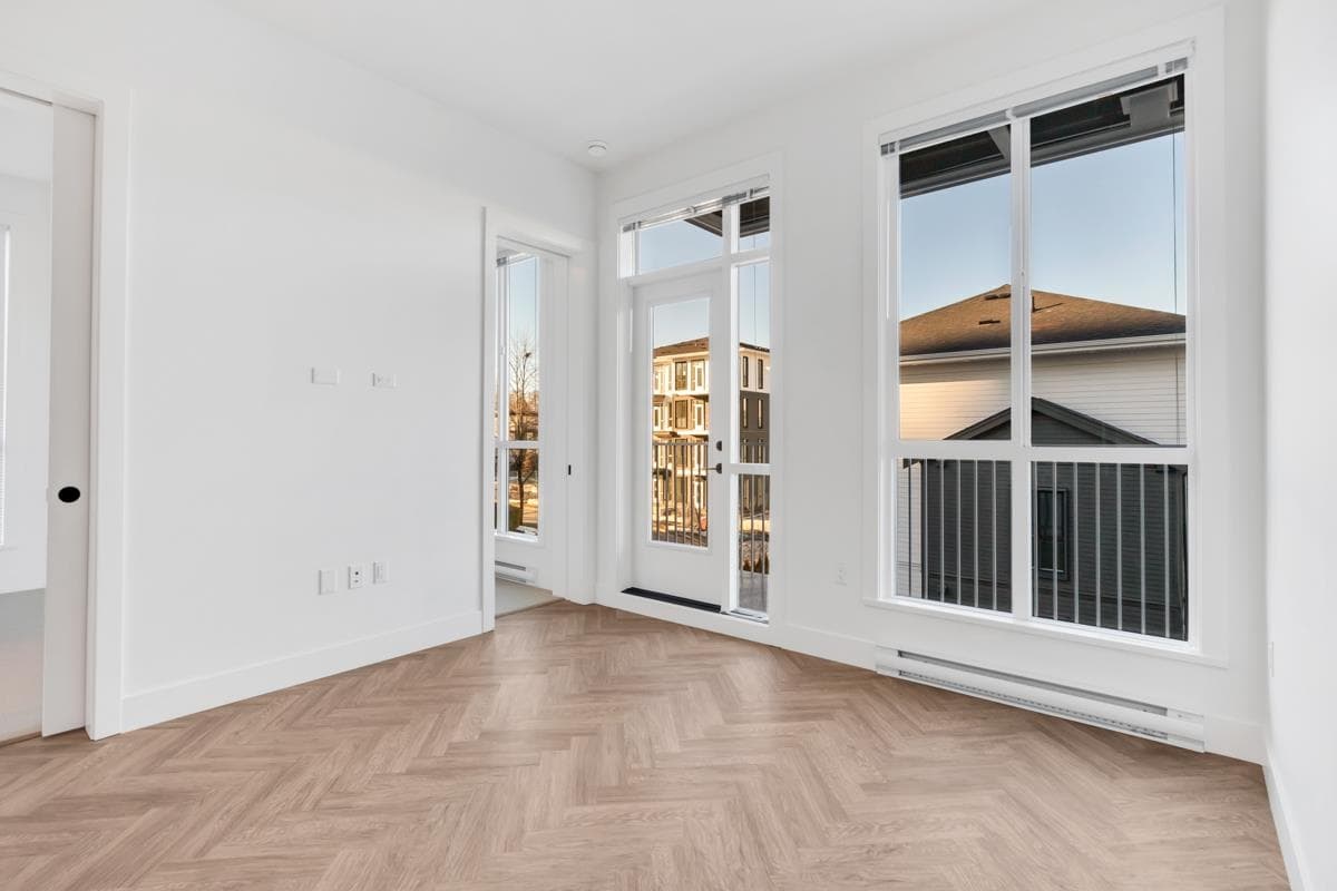 310 - 14968 101a Avenue, Surrey, V3R 0T1 — photo 5
