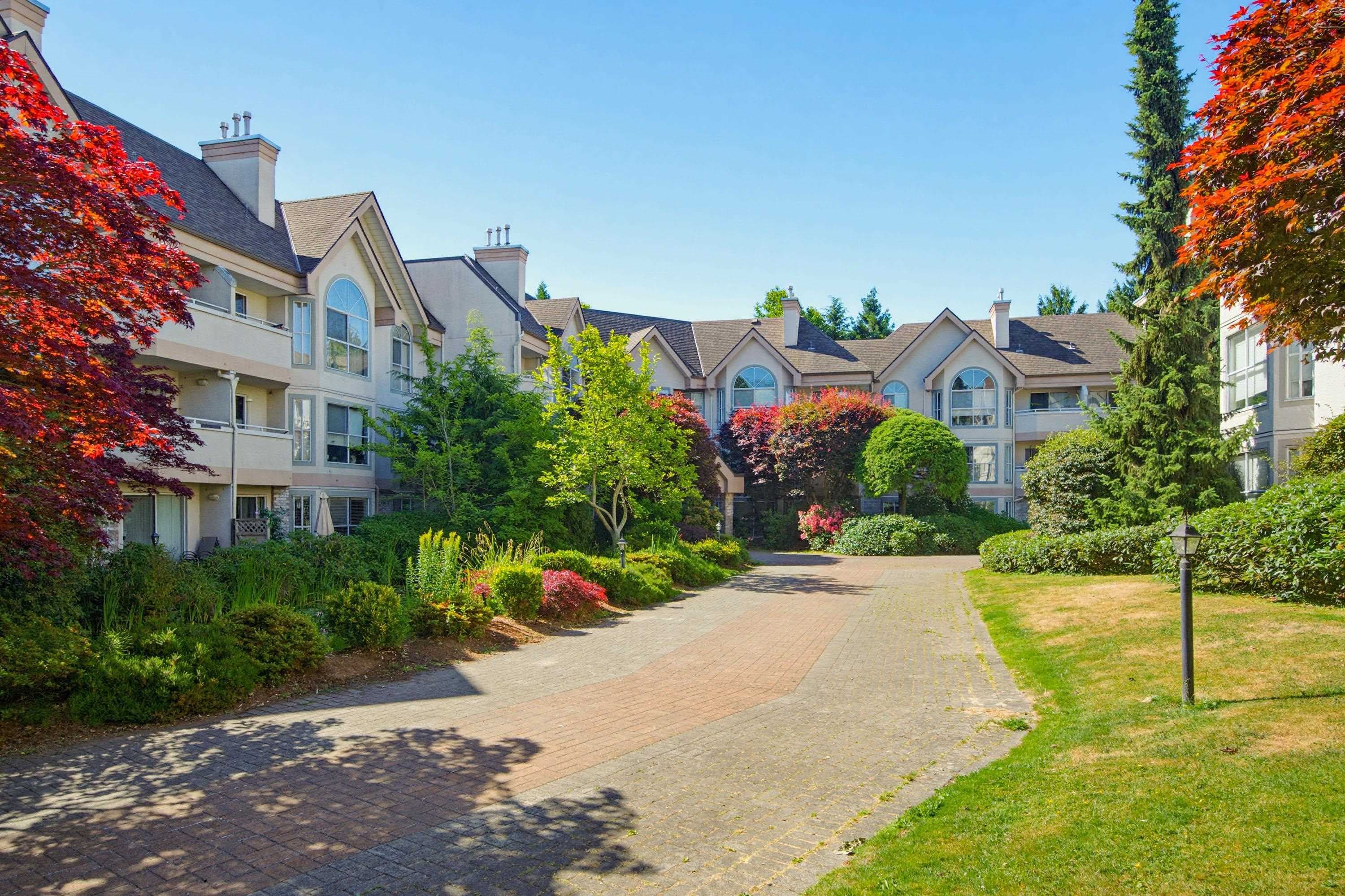 217 - 7151 121 Street, Surrey, V3W 0E7 — photo 2