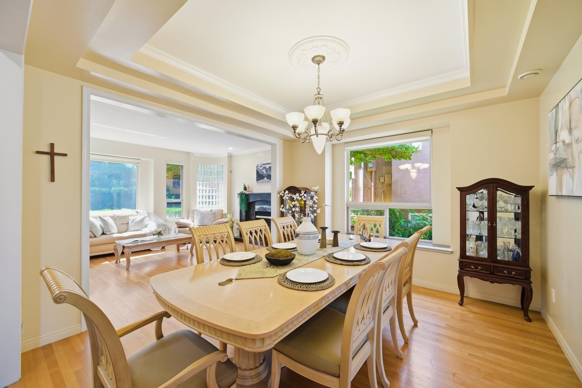 9113 Briar Road, Burnaby, V3N 4W8 — photo 5
