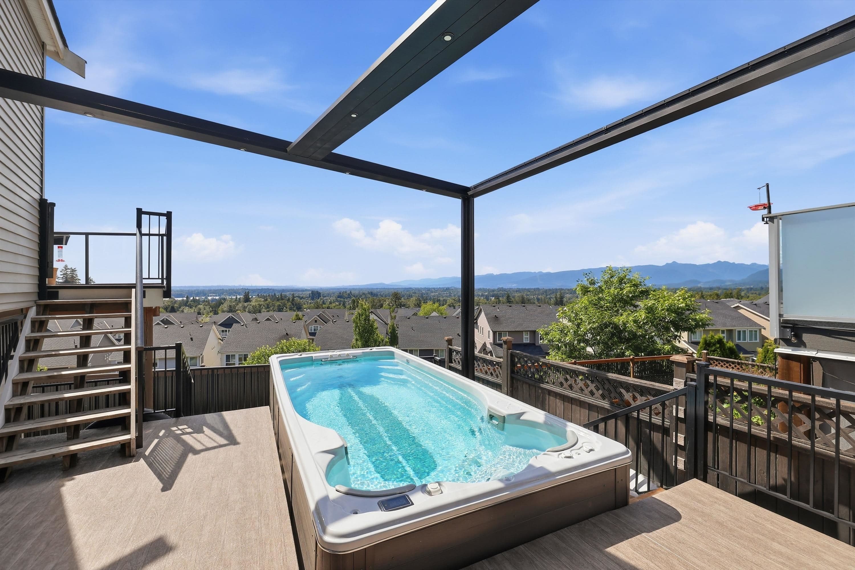 10447 248 Street, Maple Ridge