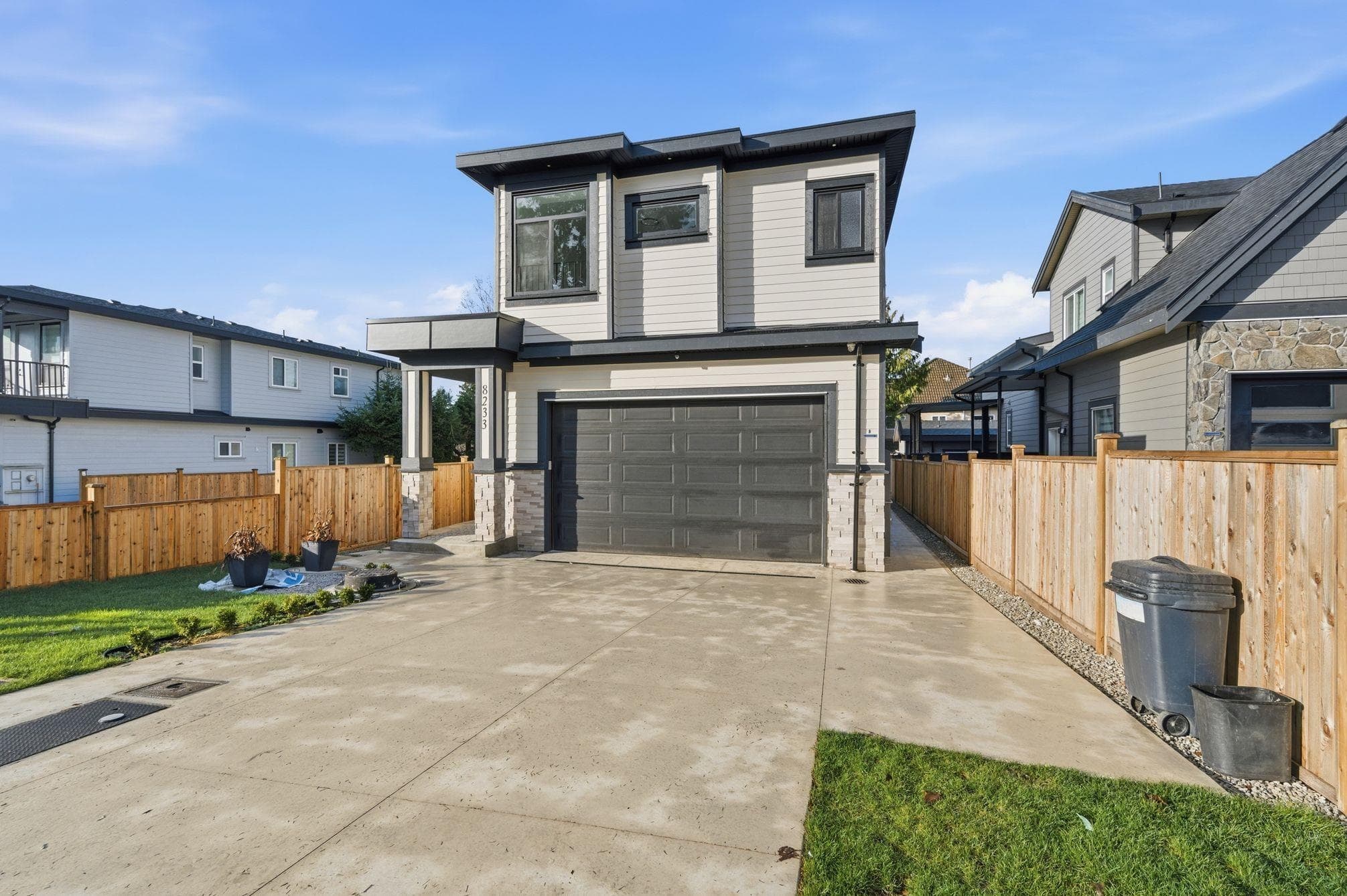 8233 114 Street, Delta