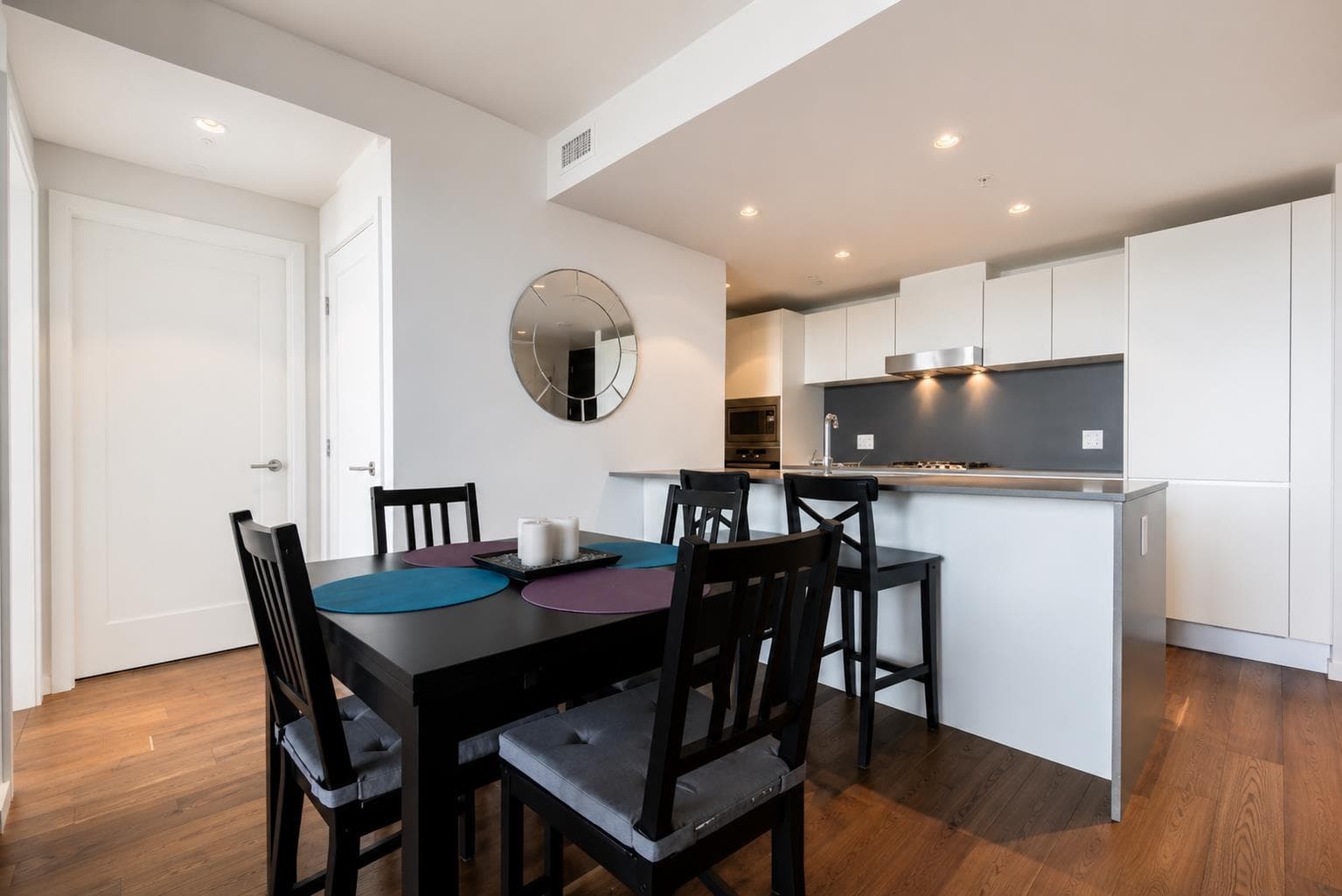 718 - 8488 Cornish Street, Vancouver, V6P 0C2 — photo 4