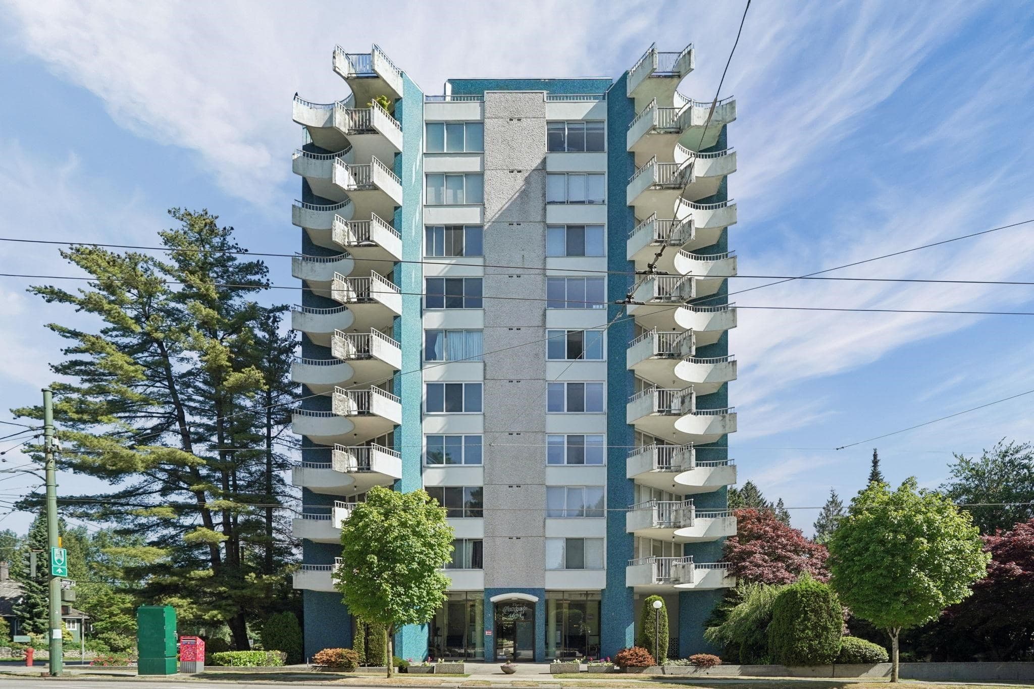 201 - 4691 W 10th Avenue, Vancouver
