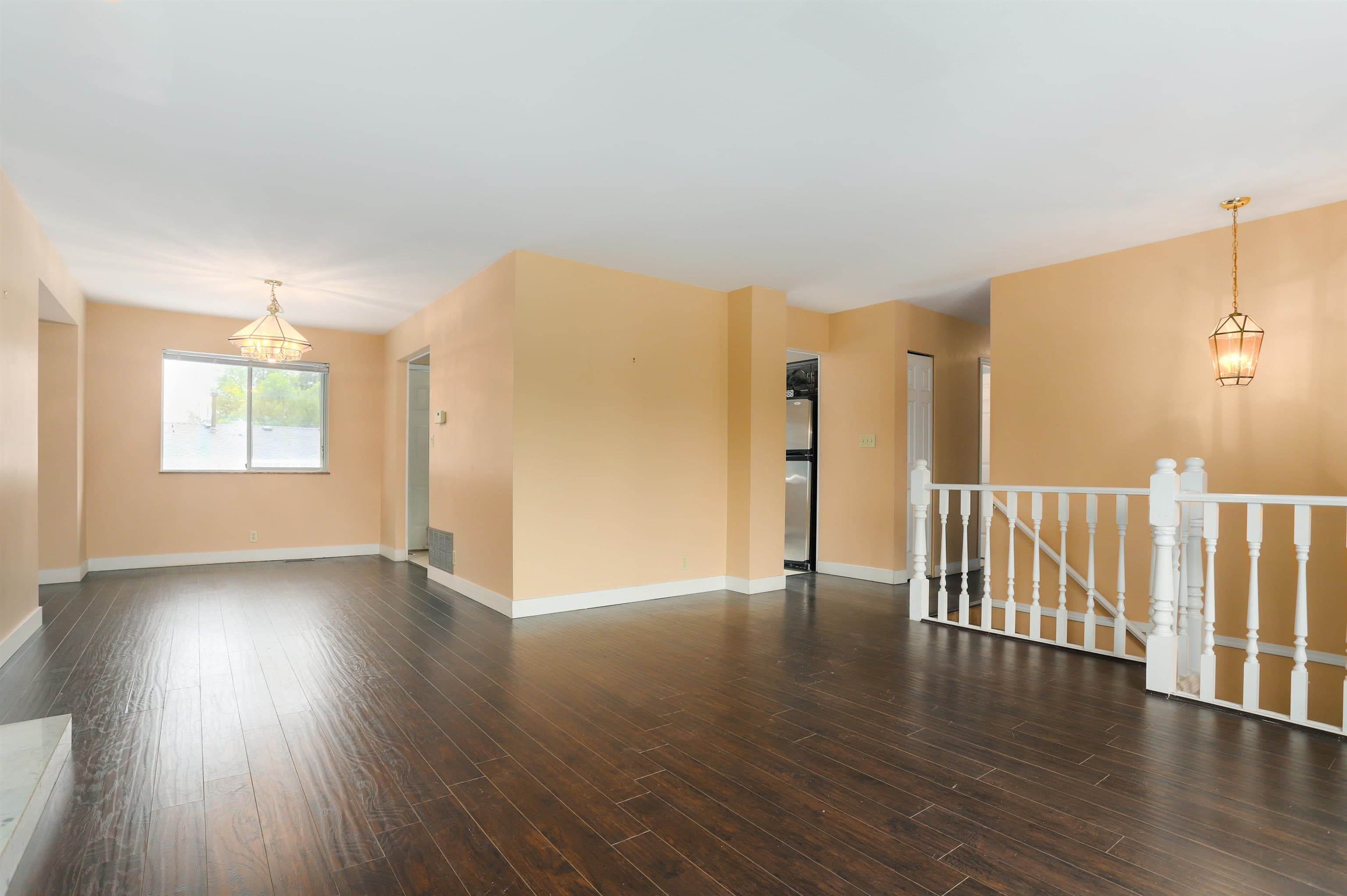 9496 209b Crescent, Langley
