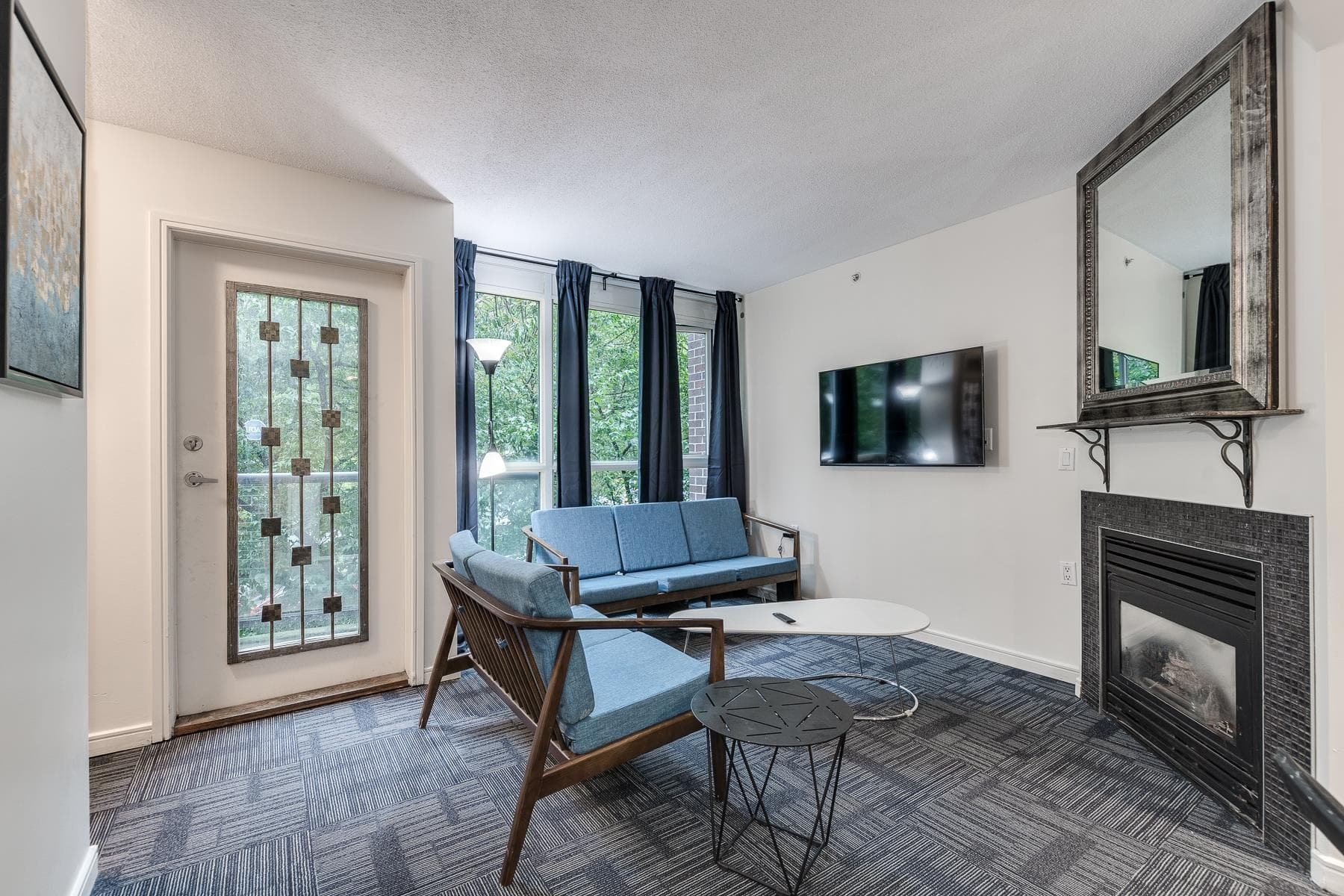 TH - 887 Helmcken Street Street, Vancouver, V6Z 1B1 — photo 2