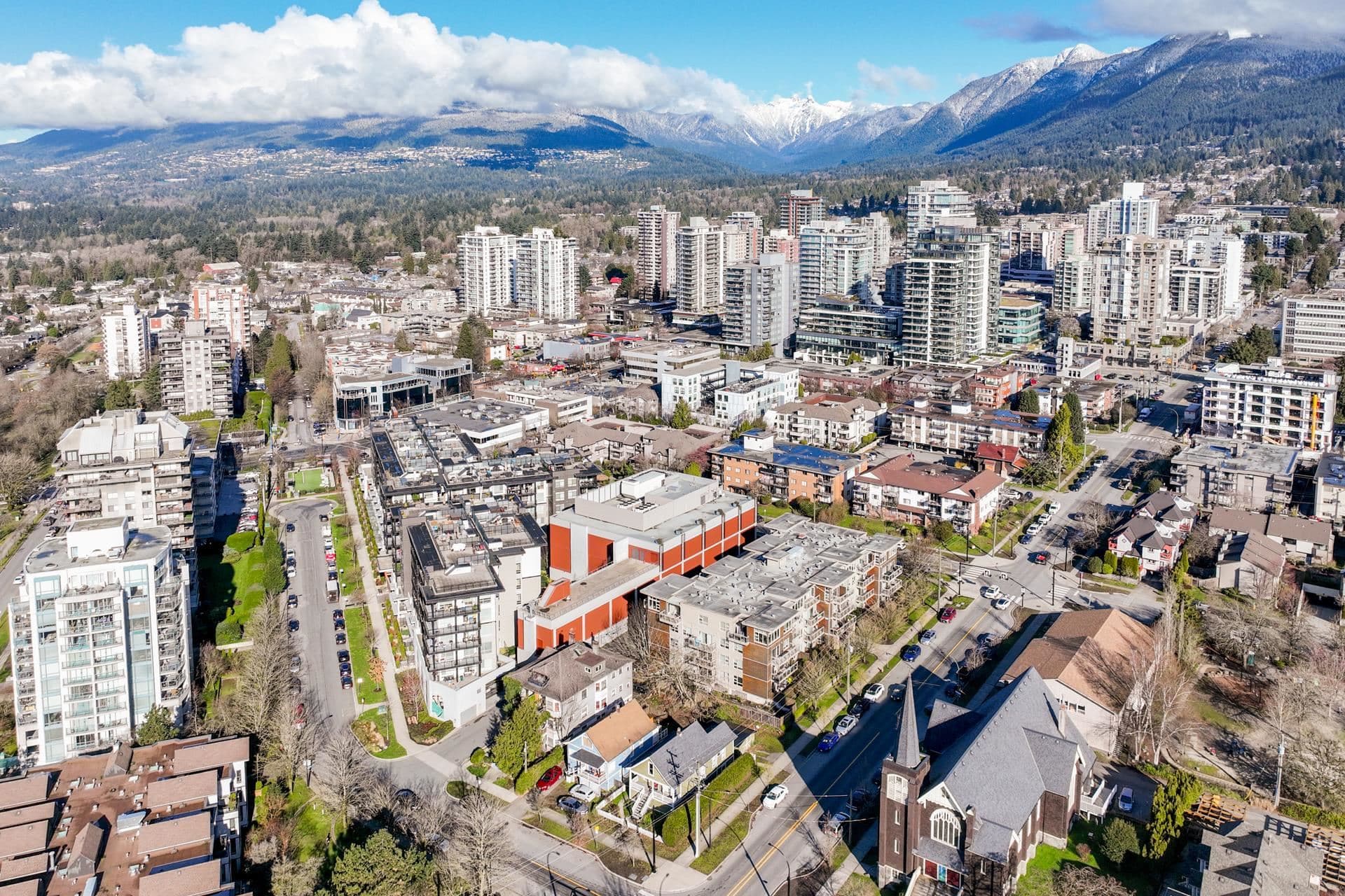 160 164 E 10th Street, North Vancouver, V7L 2C8 — photo 4