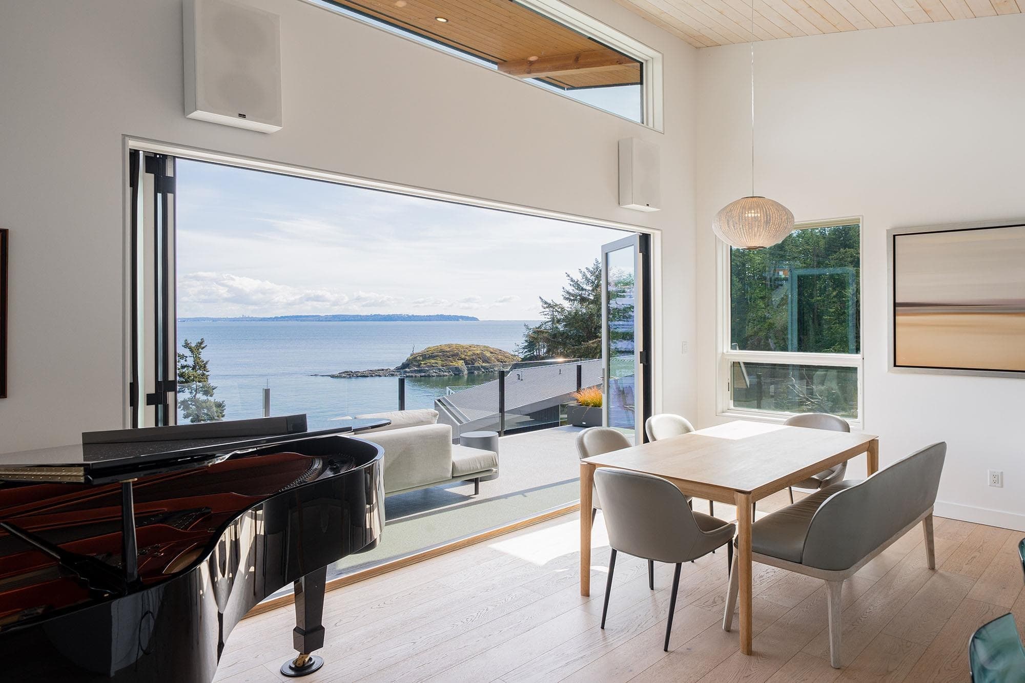 242 Shore Lane, Bowen Island