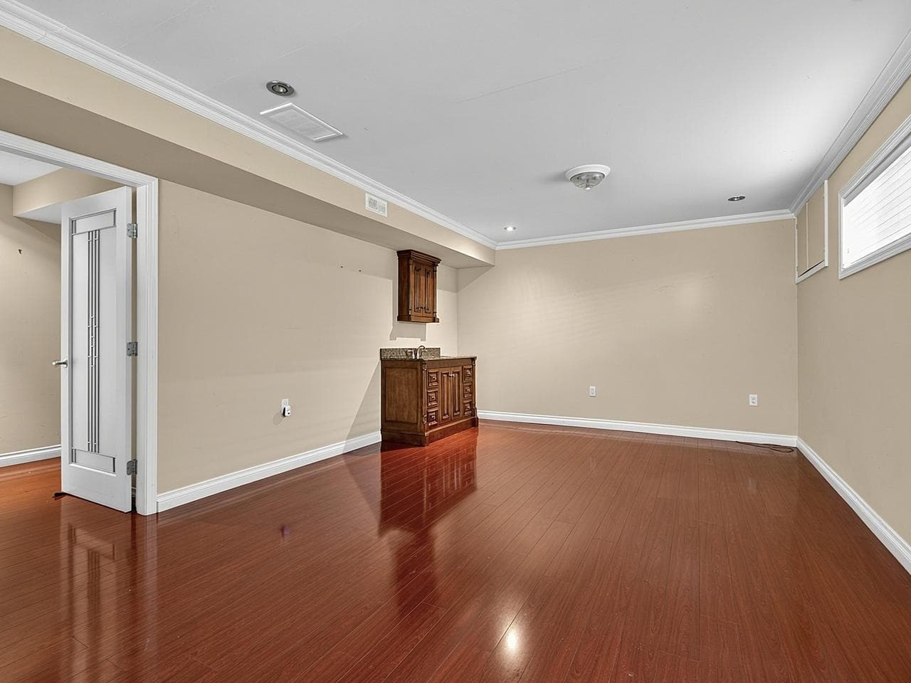 1106 Heywood Street, North Vancouver, V7L 1H4 — photo 5