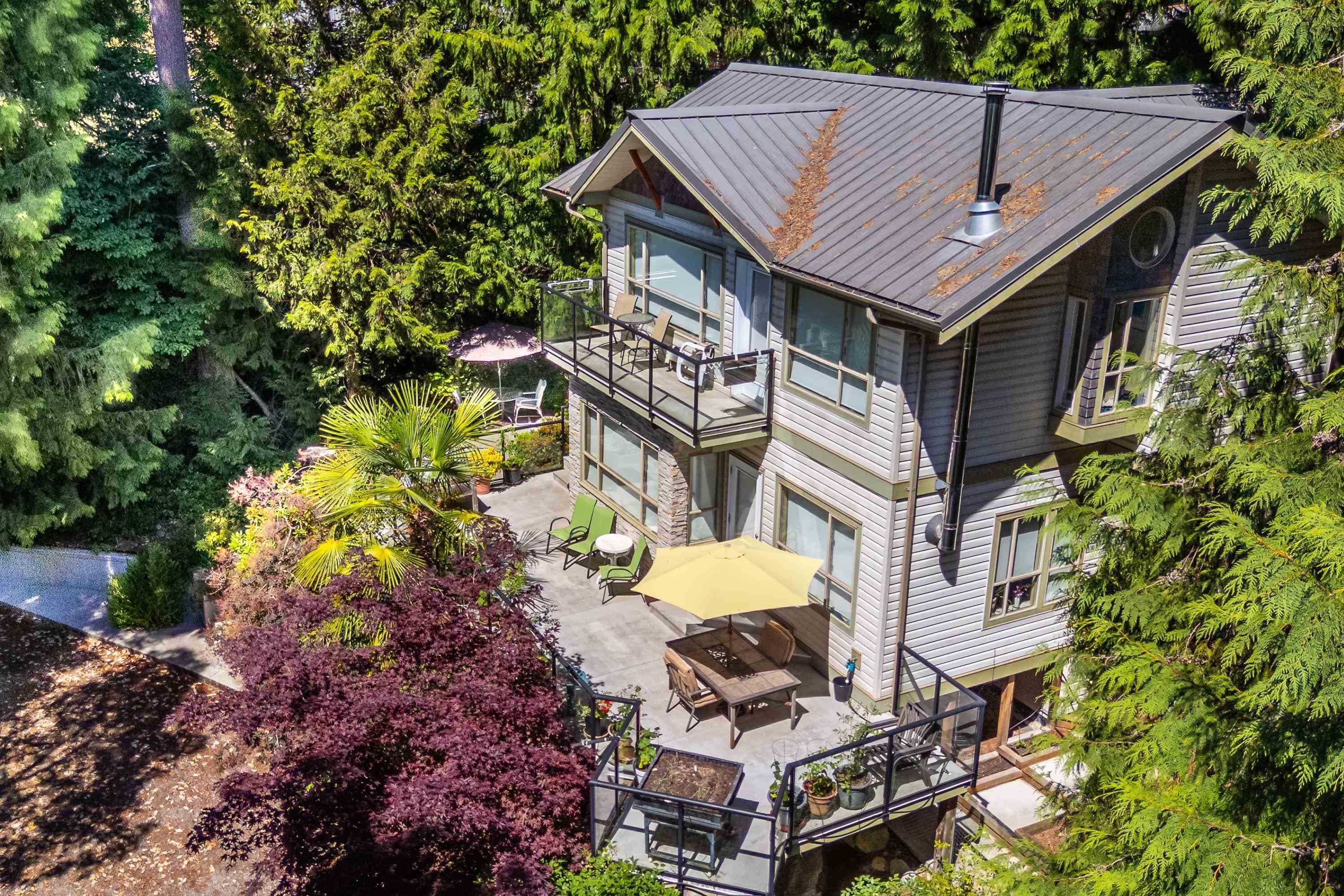 5088 Parkview Road, Madeira Park