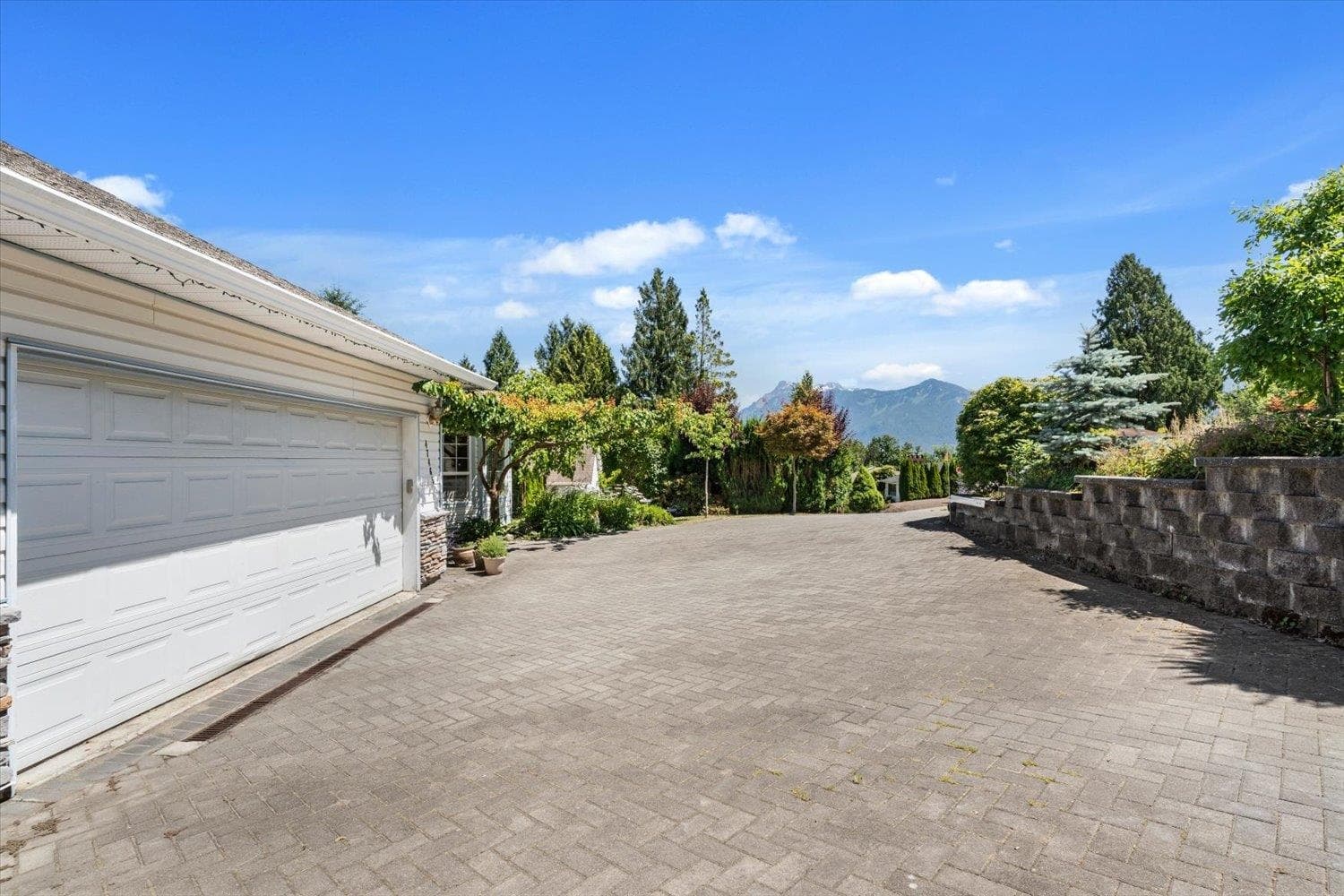 47465 Swallow Crescent, Chilliwack, V2P 7P8 — photo 2
