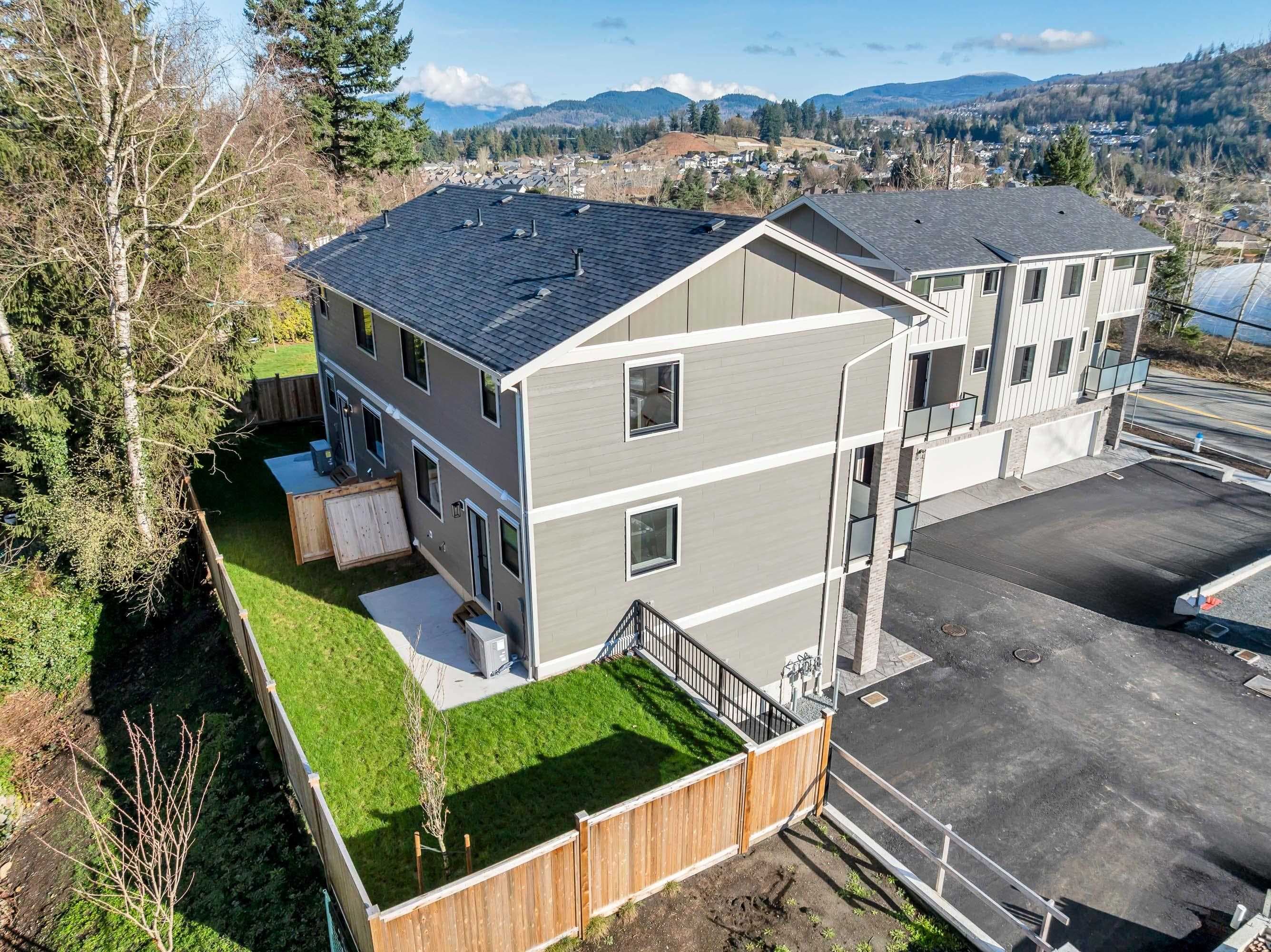 2485 Beck Road, Abbotsford, V2S 4S3 — photo 1
