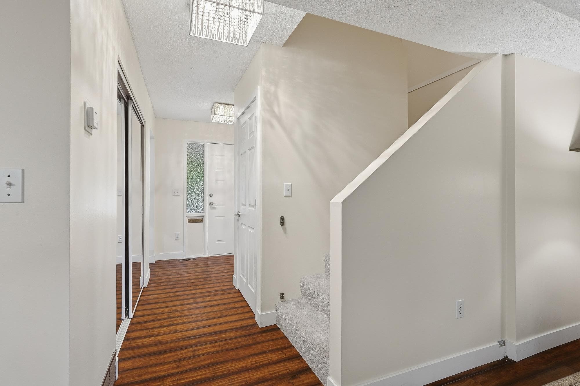 15878 Mcbeth Road, Surrey, V4A 5X3 — photo 3