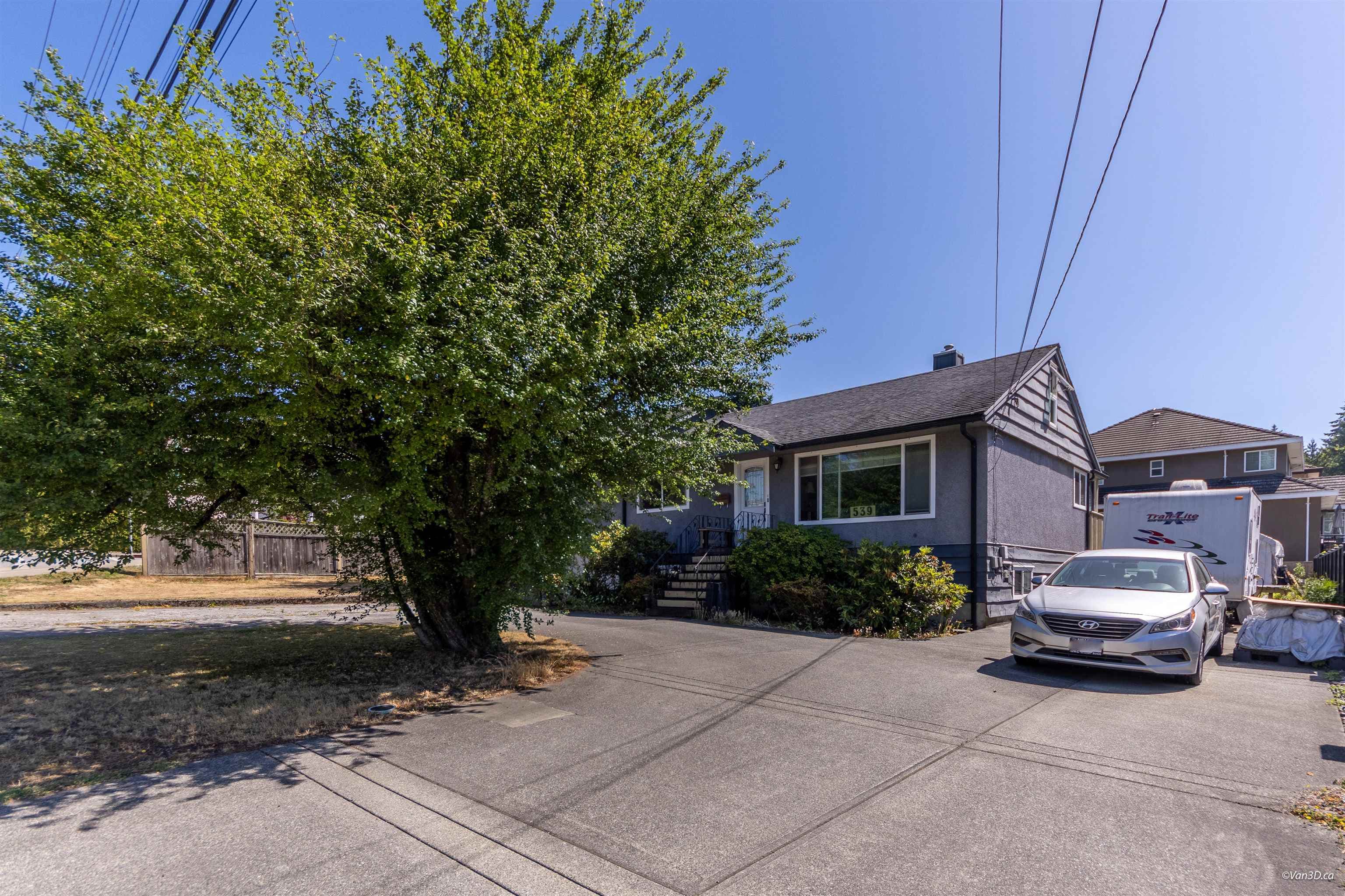 539 Schoolhouse Street, Coquitlam
