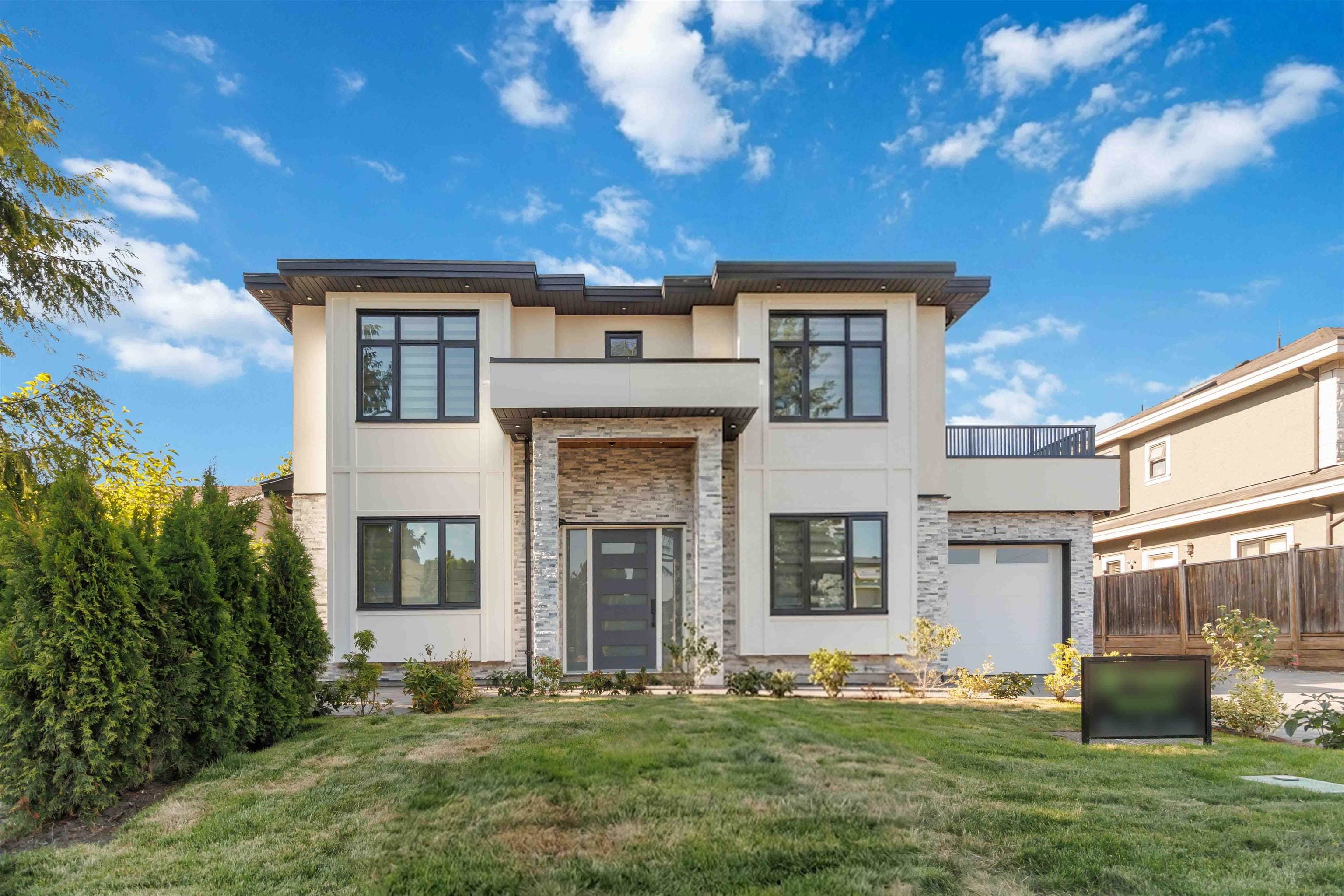 2 - 3871 Springfield Drive, Richmond