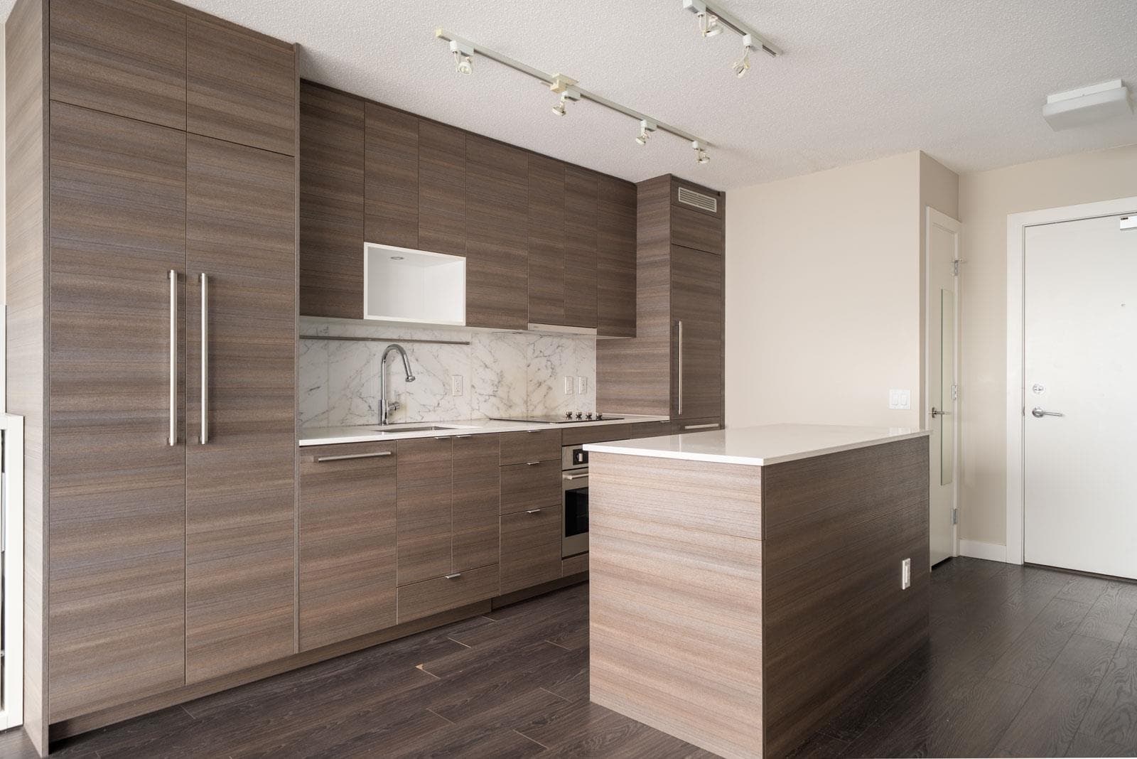 1509 - 13398 104 Avenue, Surrey, V3T 1V6 — photo 3