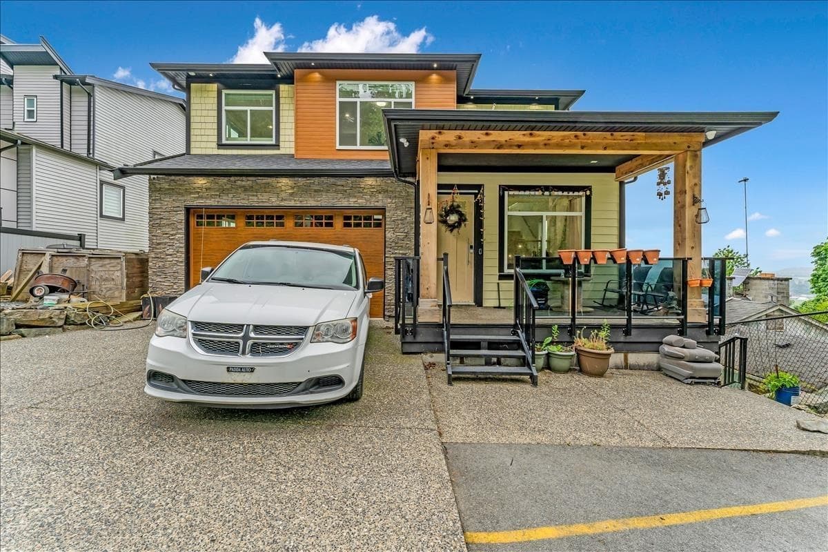 8235 Harvest Place, Chilliwack