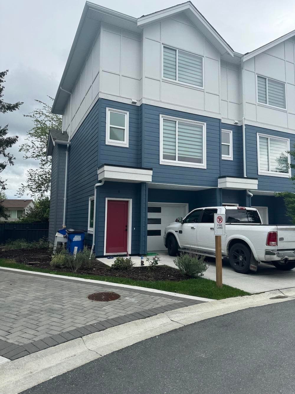 8 - 19330 Fairway Drive, Surrey