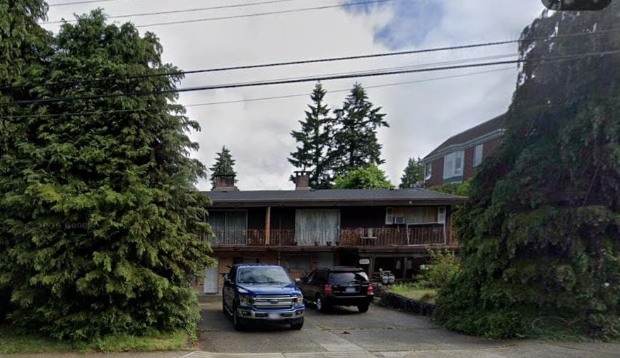 7237 - 7239 Halifax Street, Burnaby