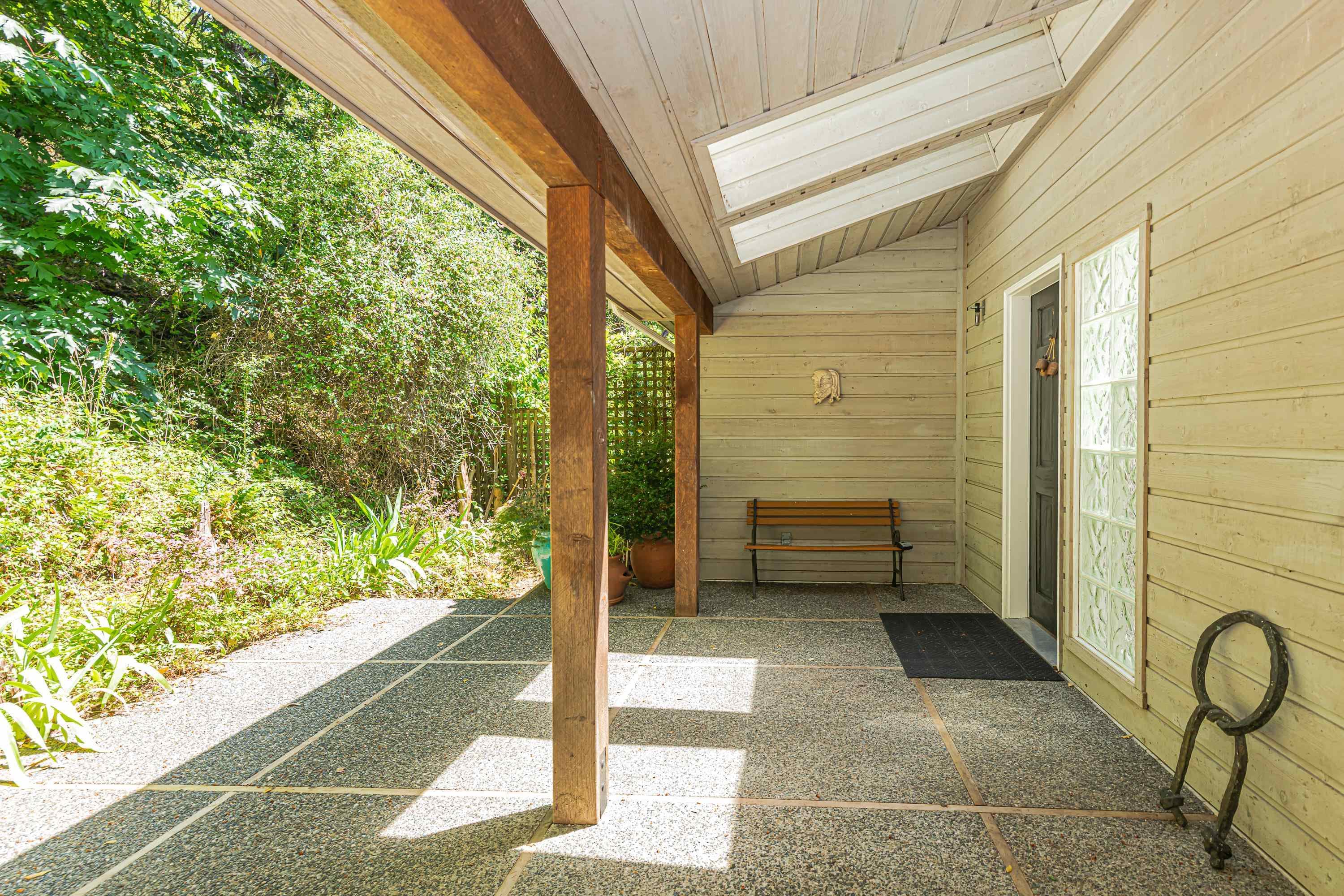 351 Elizabeth Drive, Salt Spring Island