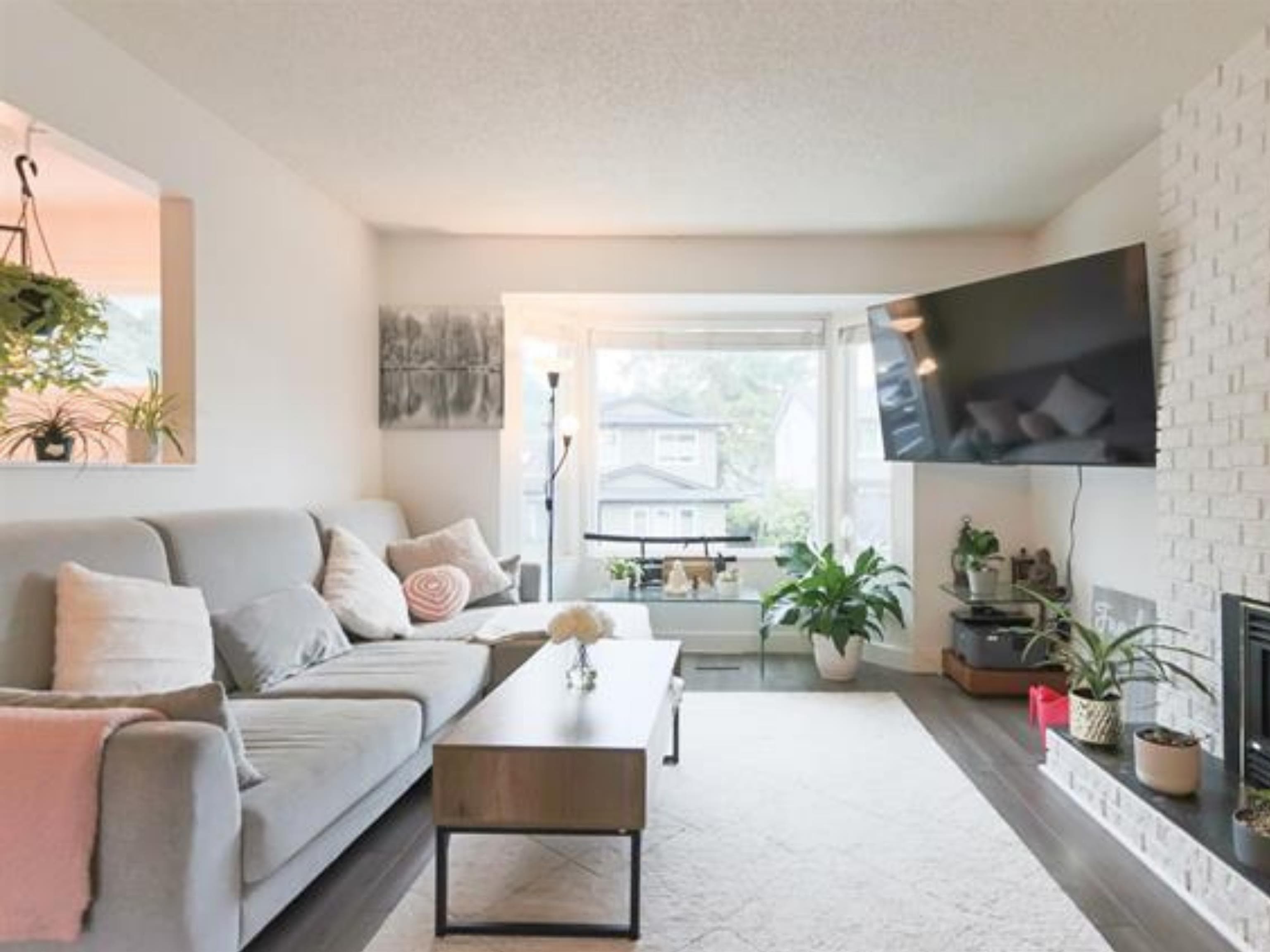 1890 Bow Drive, Coquitlam, V3E 1P6 — photo 5