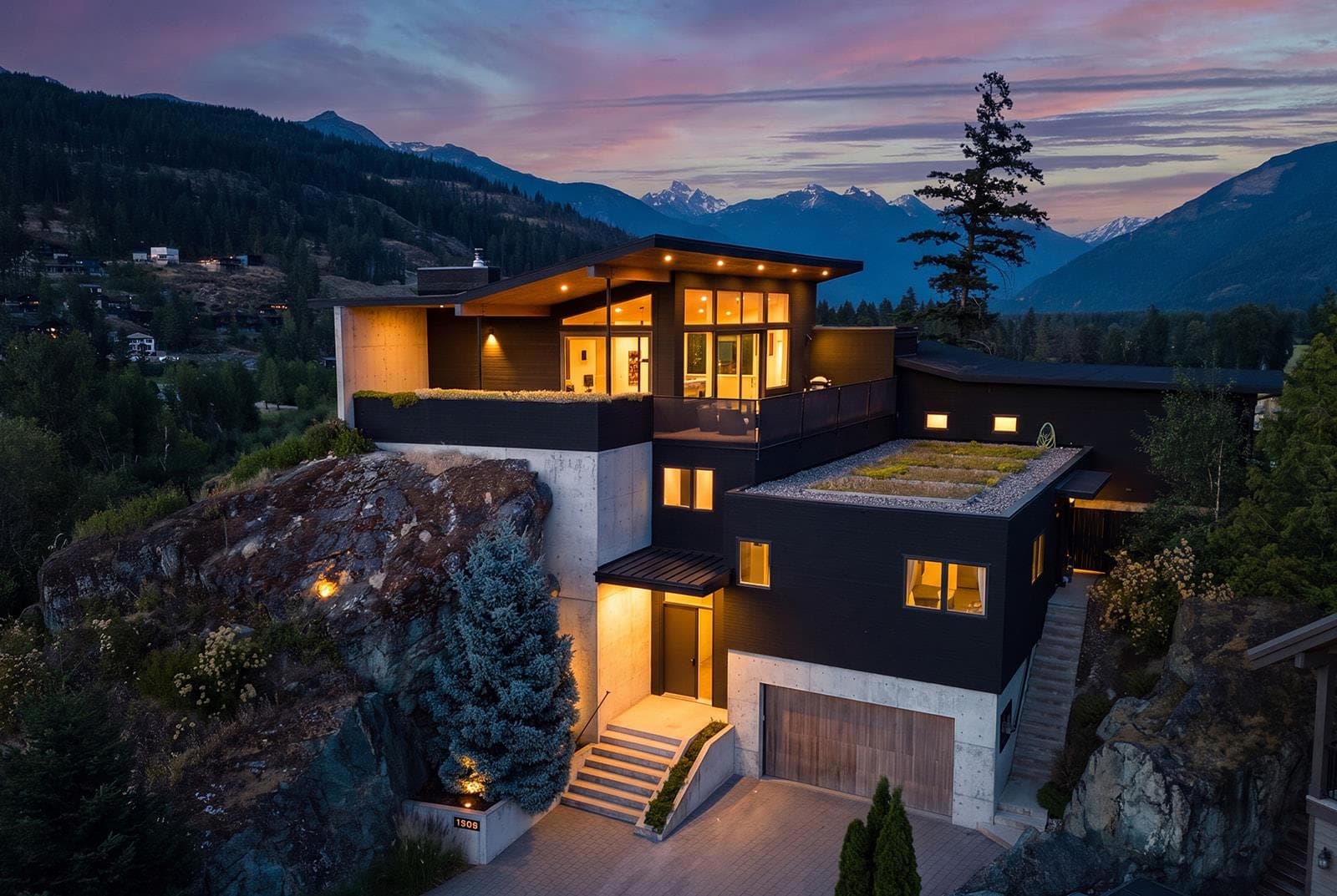 1764 Pinewood Drive, Pemberton