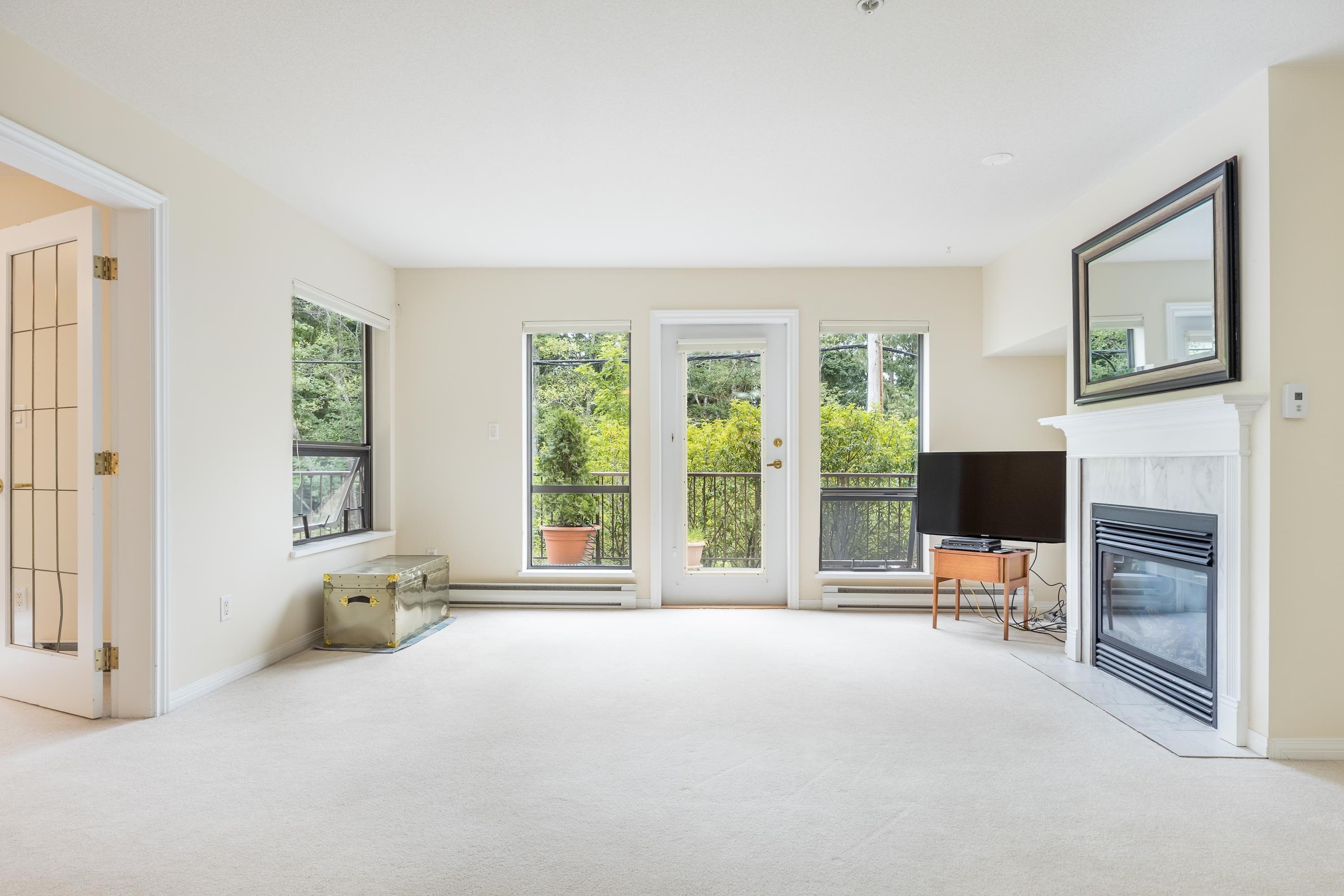 101 - 5855 Cowrie Street, Sechelt, V7Z 0K1 — photo 5