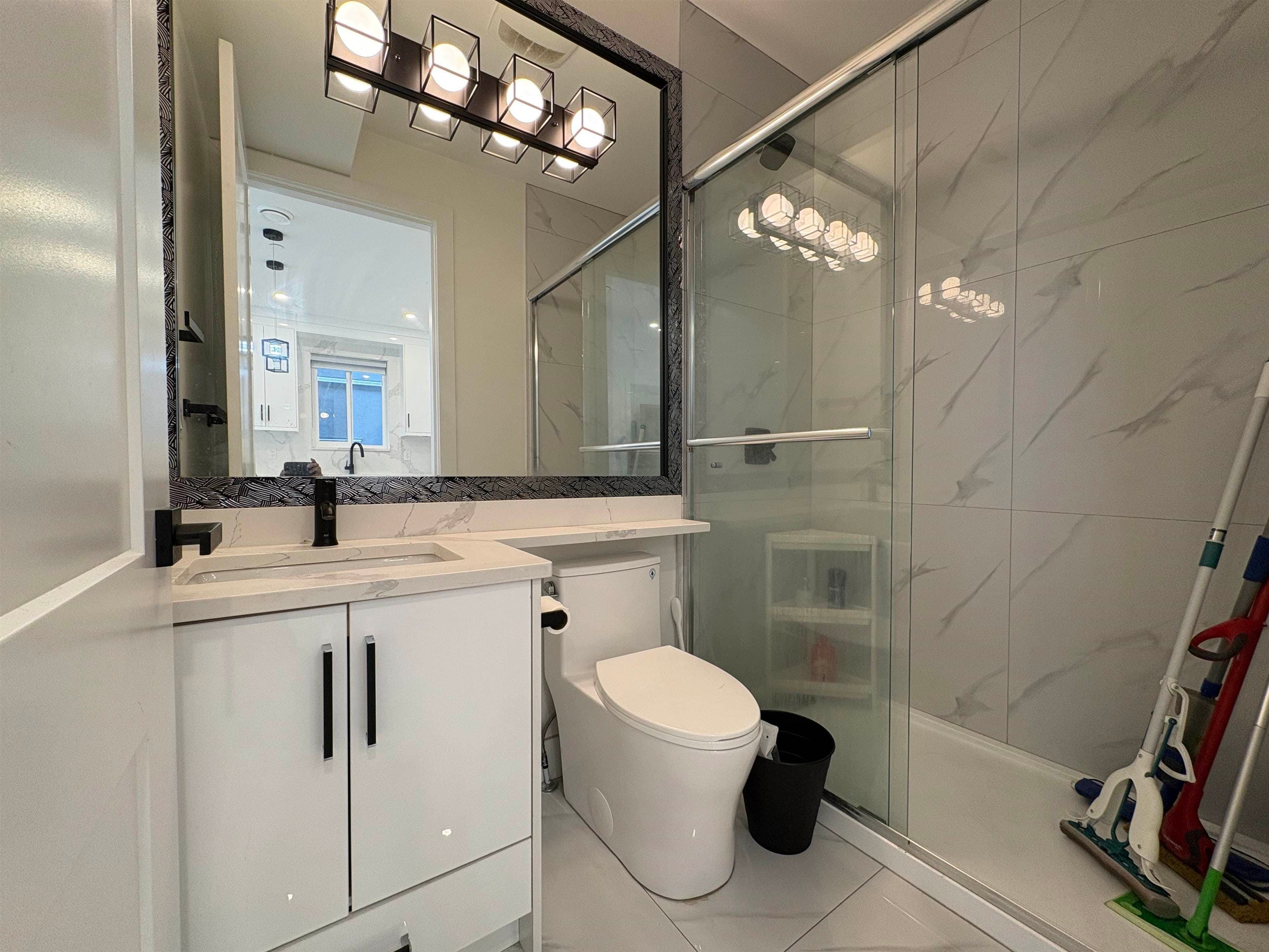333 E 64th Avenue, Vancouver, V5X 2M8 — photo 5