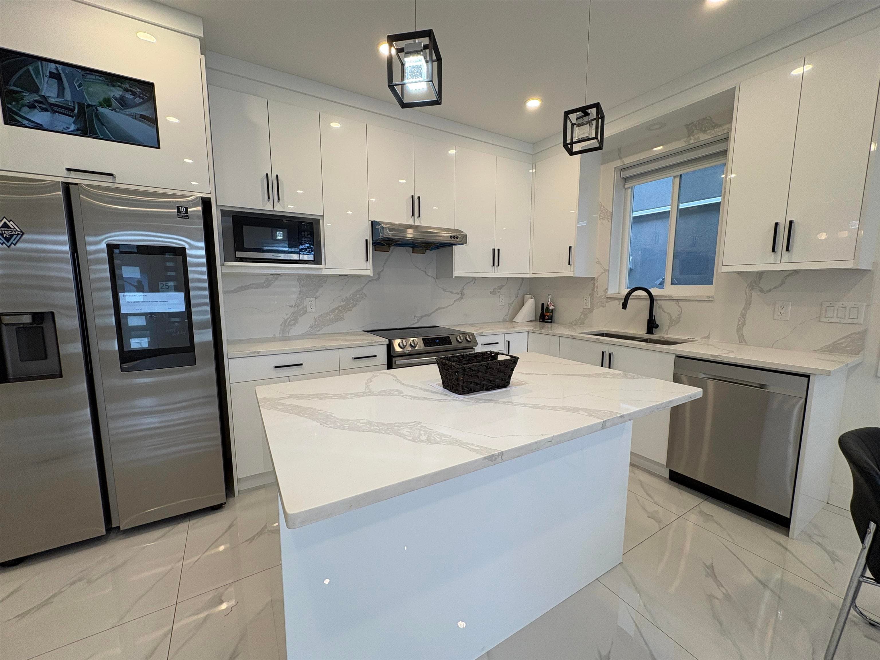 333 E 64th Avenue, Vancouver, V5X 2M8 — photo 4
