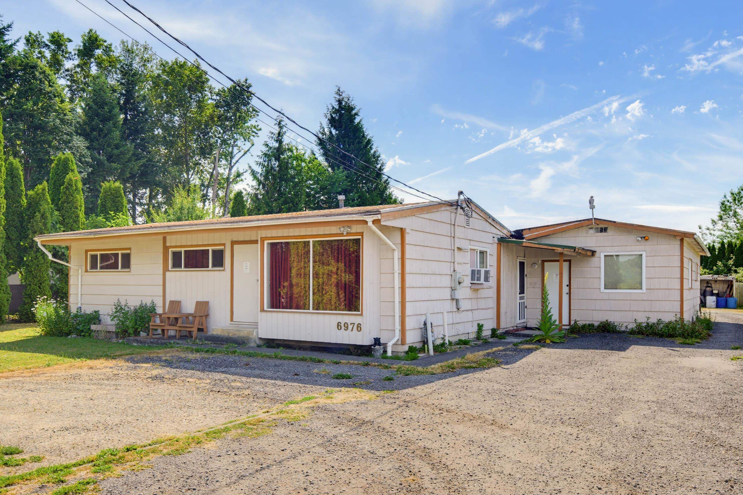 6976 Glover Road, Langley