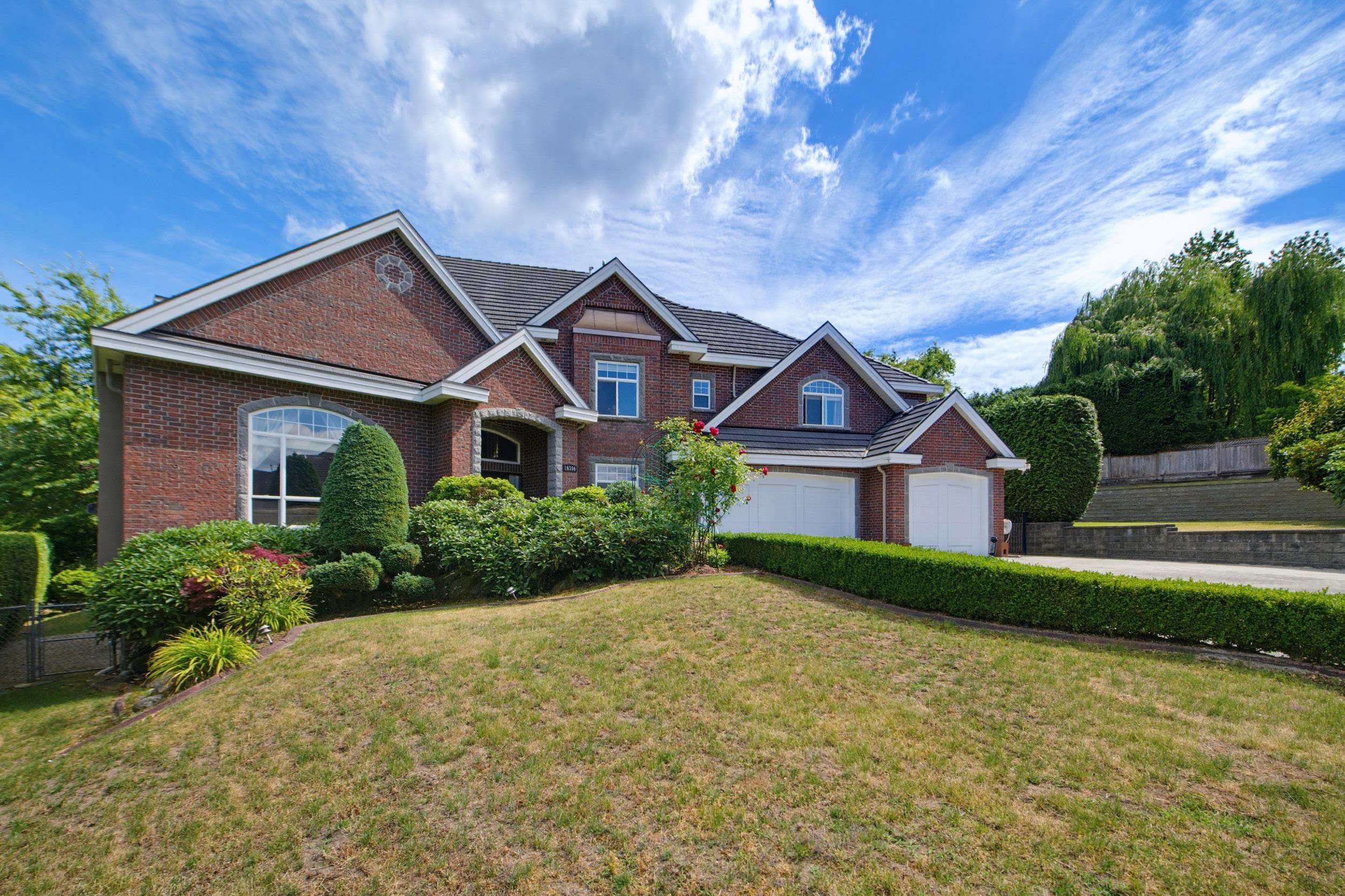 16396 113b Avenue, Surrey, V4N 5A2 — photo 2