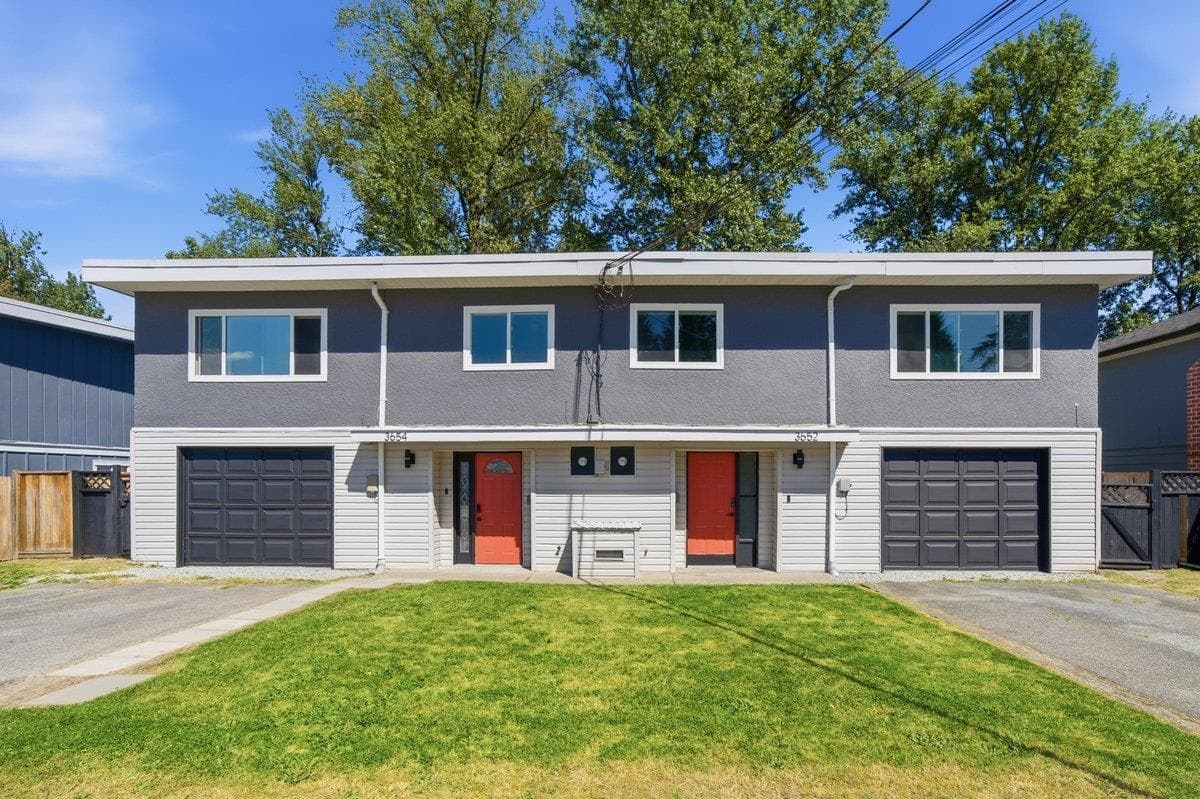 3654 St. Thomas Street, Port Coquitlam