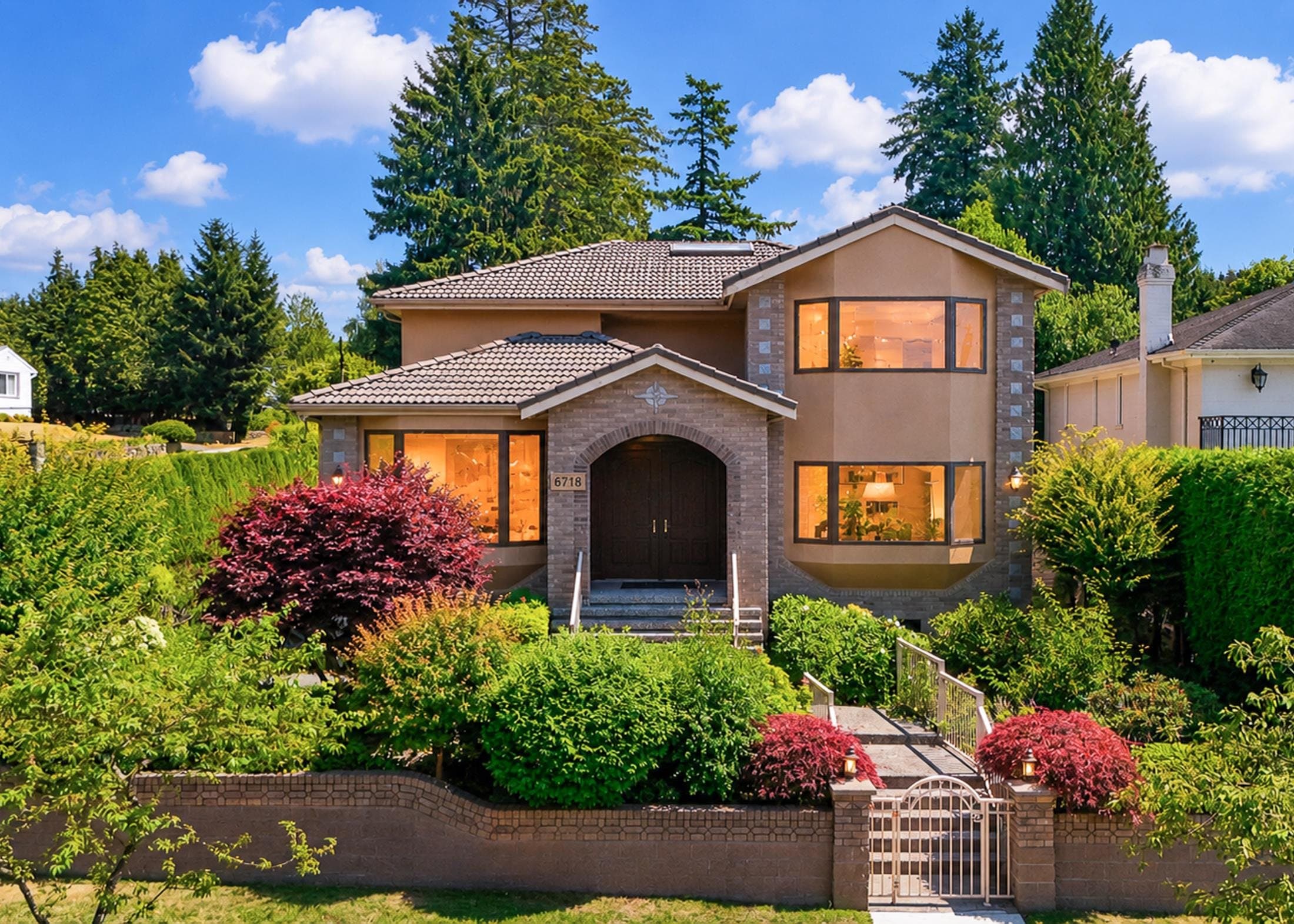 6718 Arbutus Street, Vancouver
