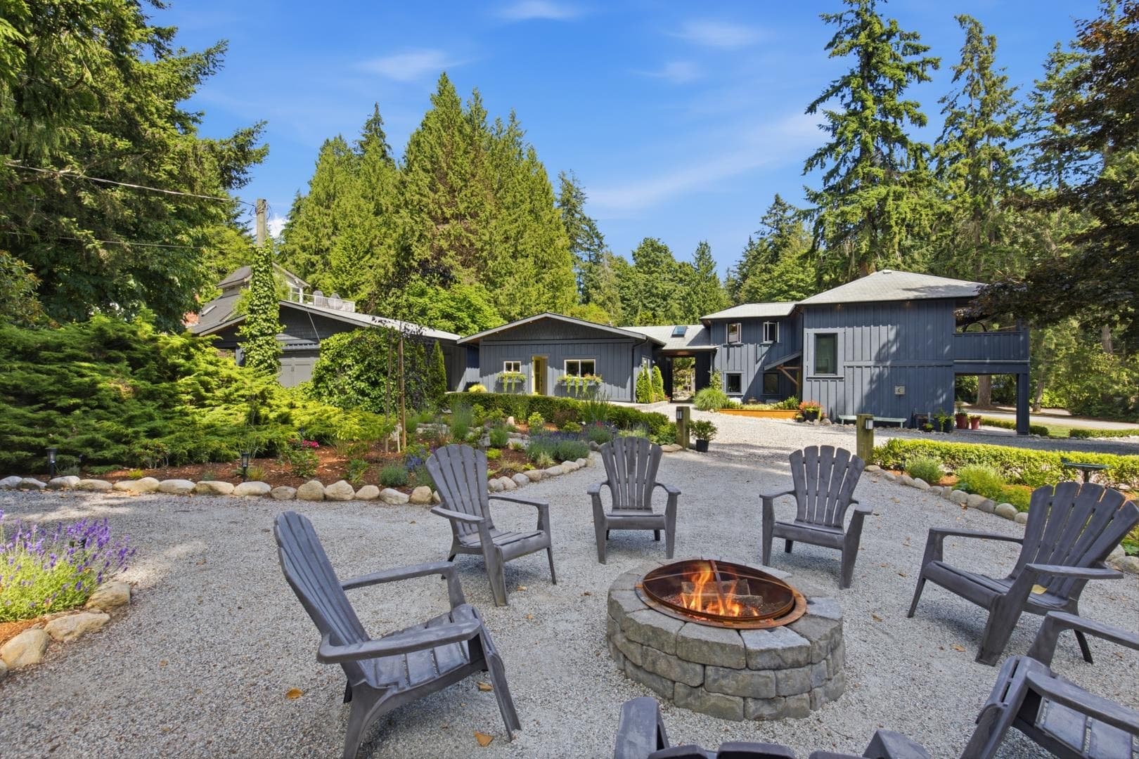 3552 Beach Avenue, Roberts Creek
