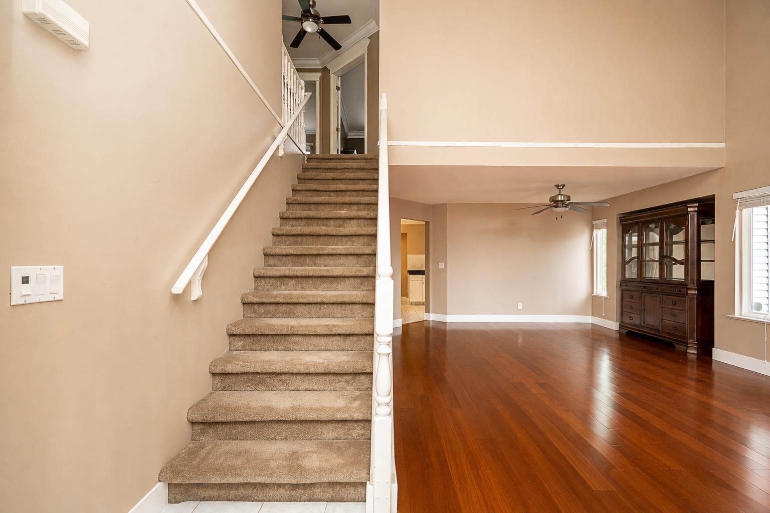 15445 109a Avenue, Surrey, V3R 0X6 — photo 3