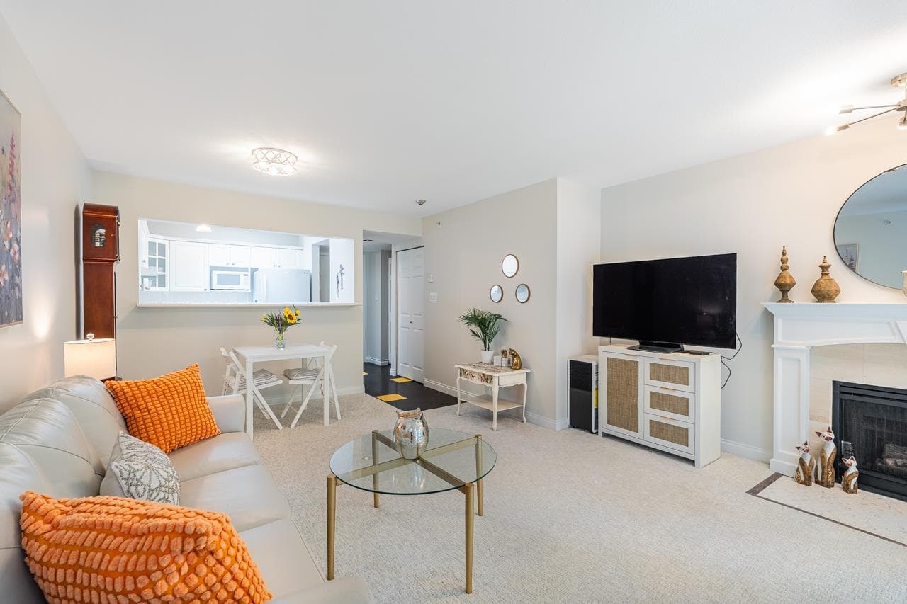 405 - 3658 Banff Court, North Vancouver, V7H 2Z9 — photo 3