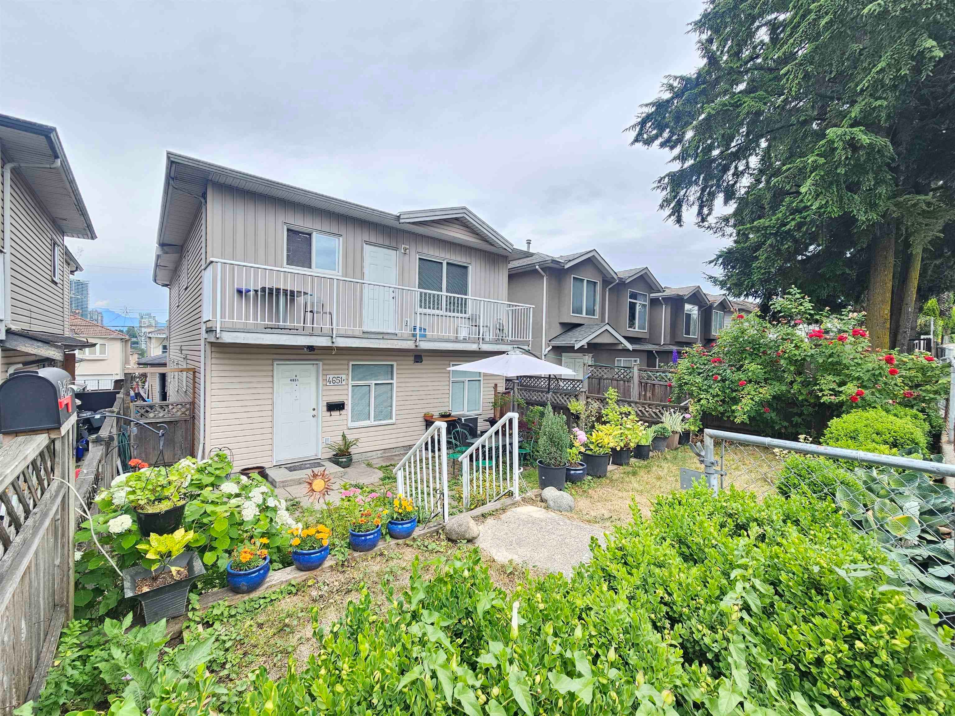 4651 A Canada Way, Burnaby, V5G 1K9 — photo 3