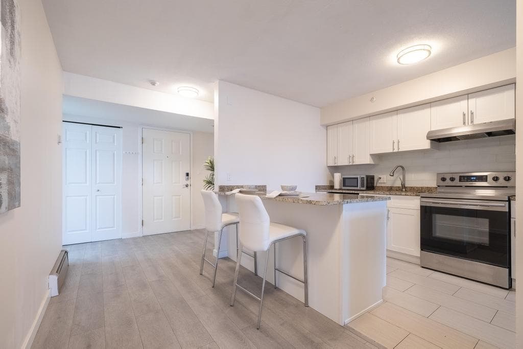 108 - 15233 Pacific Avenue, White Rock, V4B 1P8 — photo 3