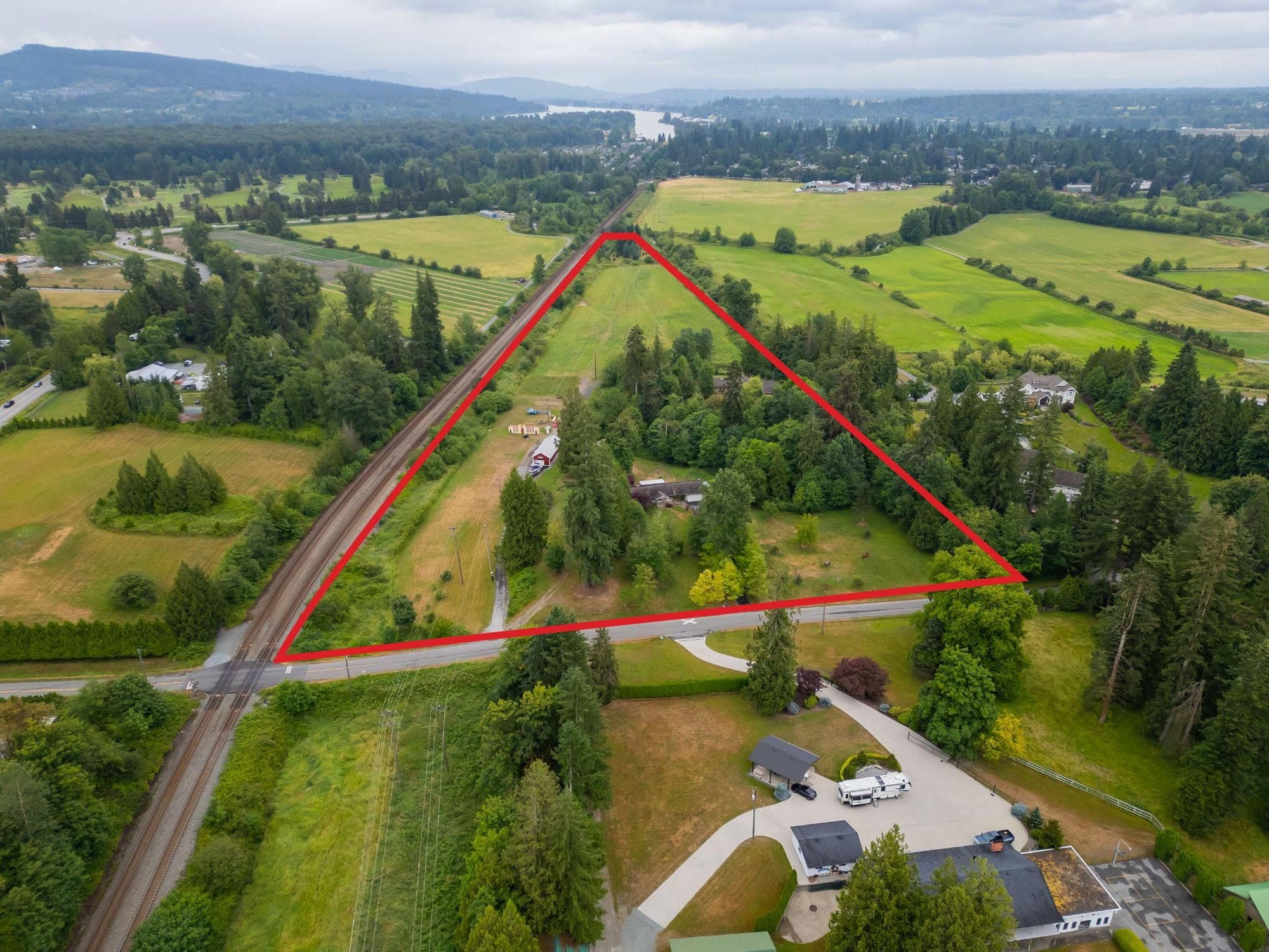 9472 222 Street, Langley