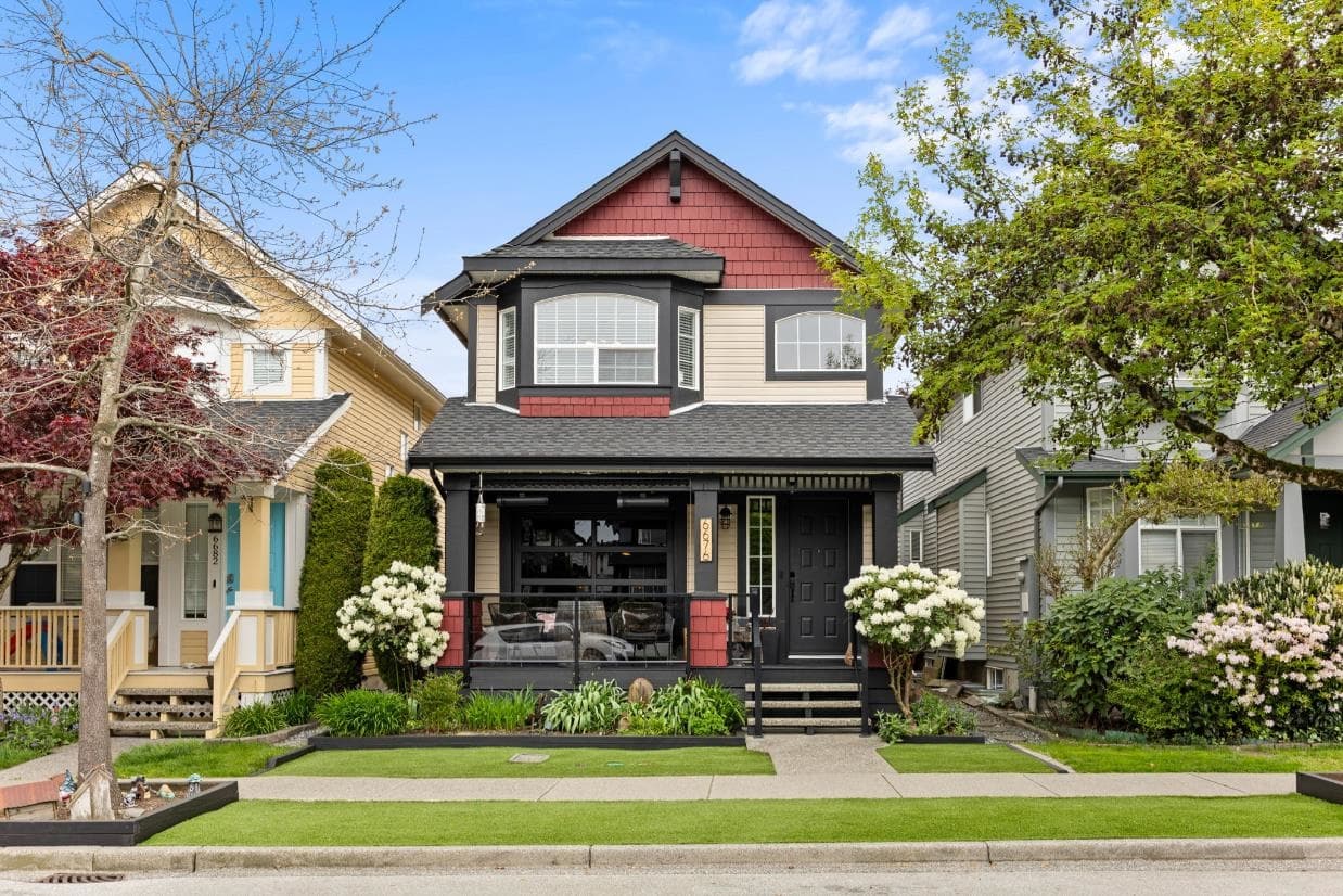 6676 185 Street, Surrey, V3S 9B1 — photo 1