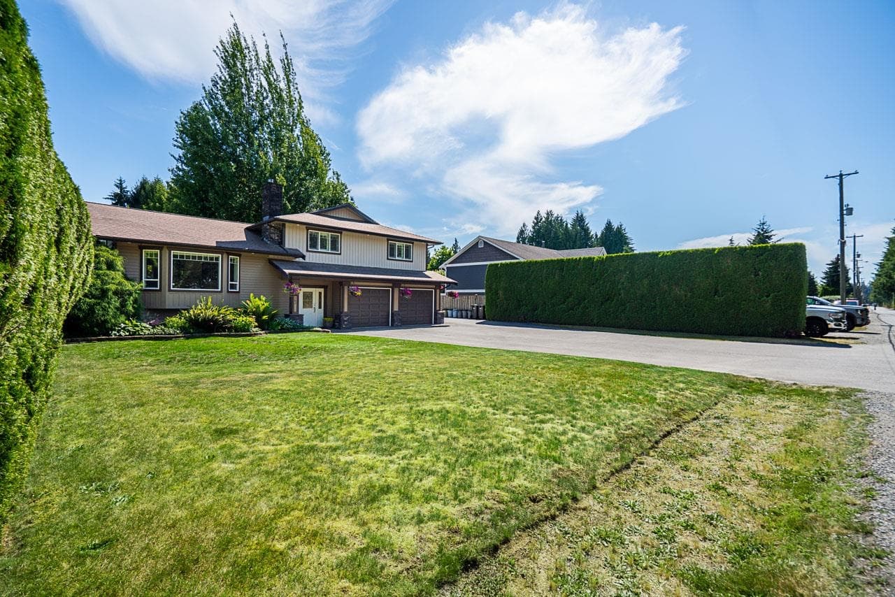 24762 58a Avenue, Langley, V2Z 1H3 — photo 2
