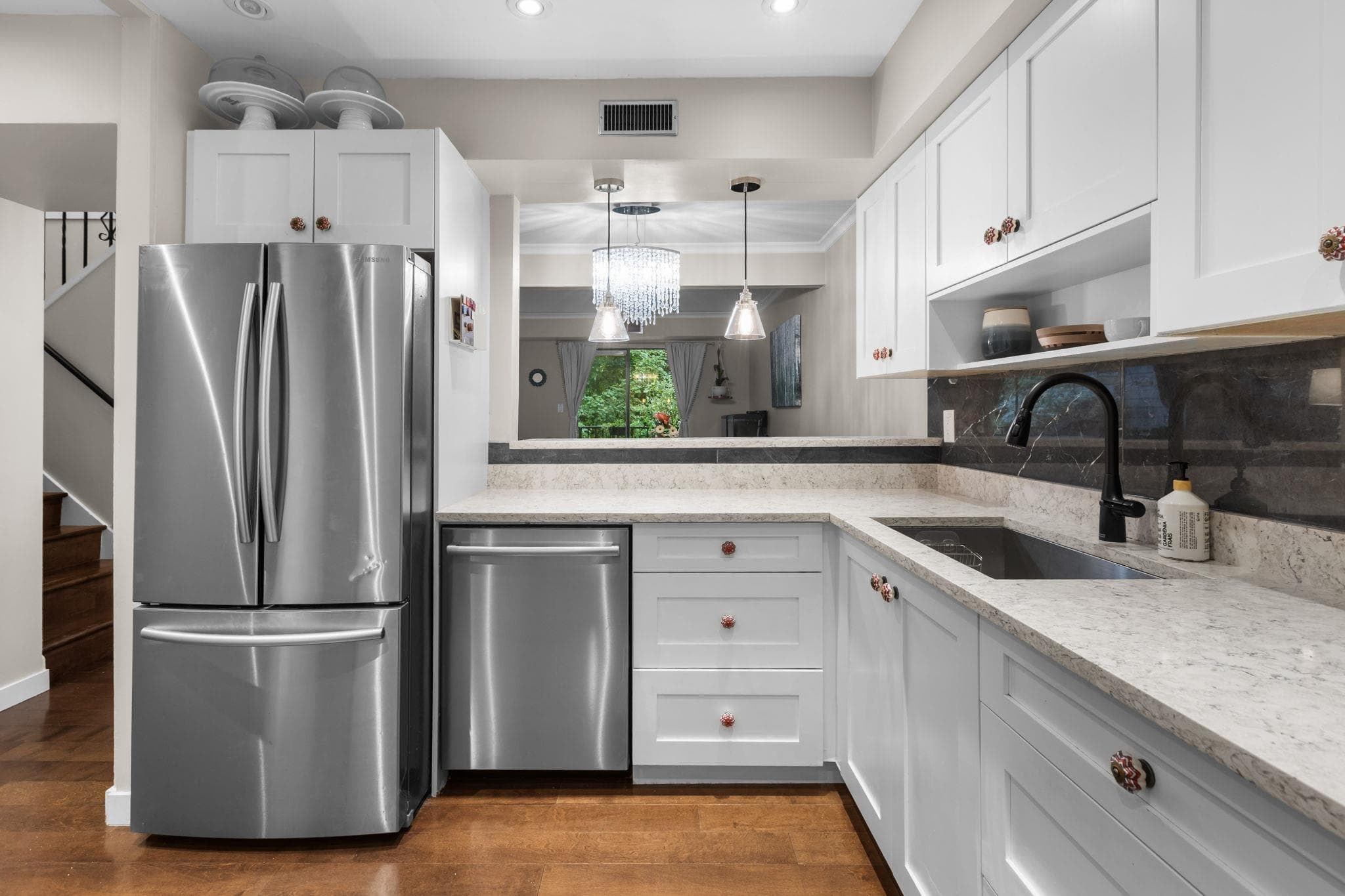 1934 Goleta Drive, Burnaby, V5A 1P6 — photo 3