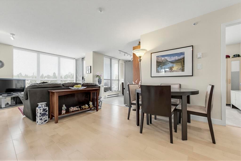 1604 - 850 Royal Avenue, New Westminster, V3M 1A6 — photo 5