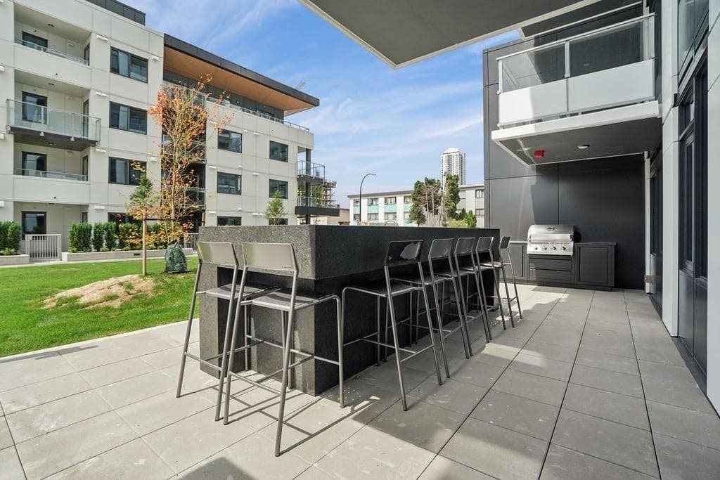 504 - 6608 Sussex Avenue, Burnaby, V5H 3C6 — photo 3