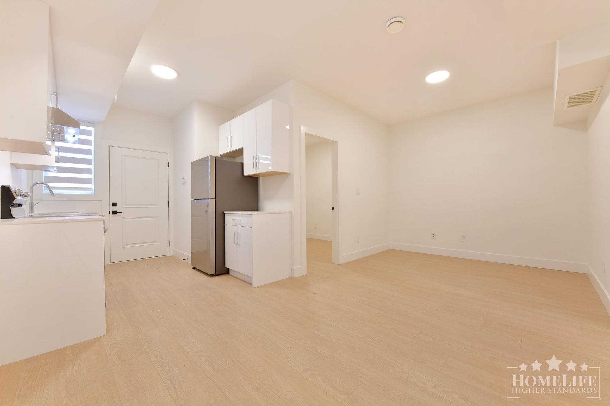 Basement - 16678 16 Avenue, Surrey, V3S 9X7 — photo 3